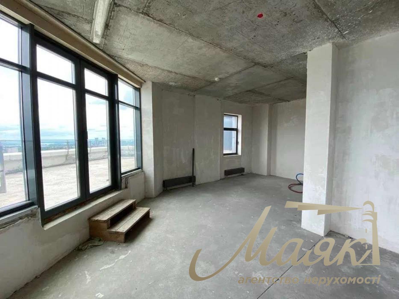 Sale of a penthouse in the residential complex "Pechersky", Bolsunovskaya Street, with two terraces