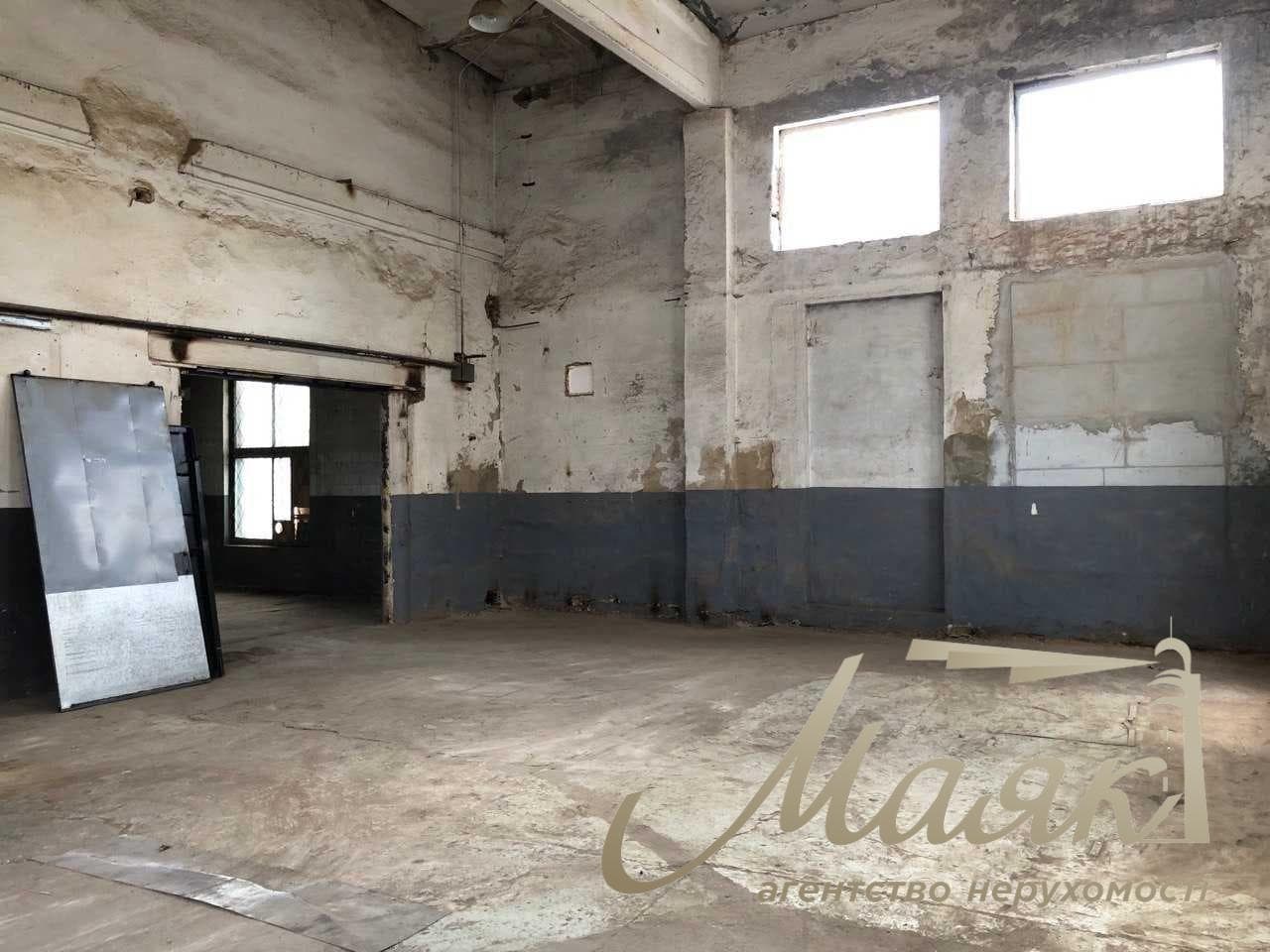 Продаж виробничо-складської будівлі площею 1711 м², «Торгмаш», вул. Москаленка, 16