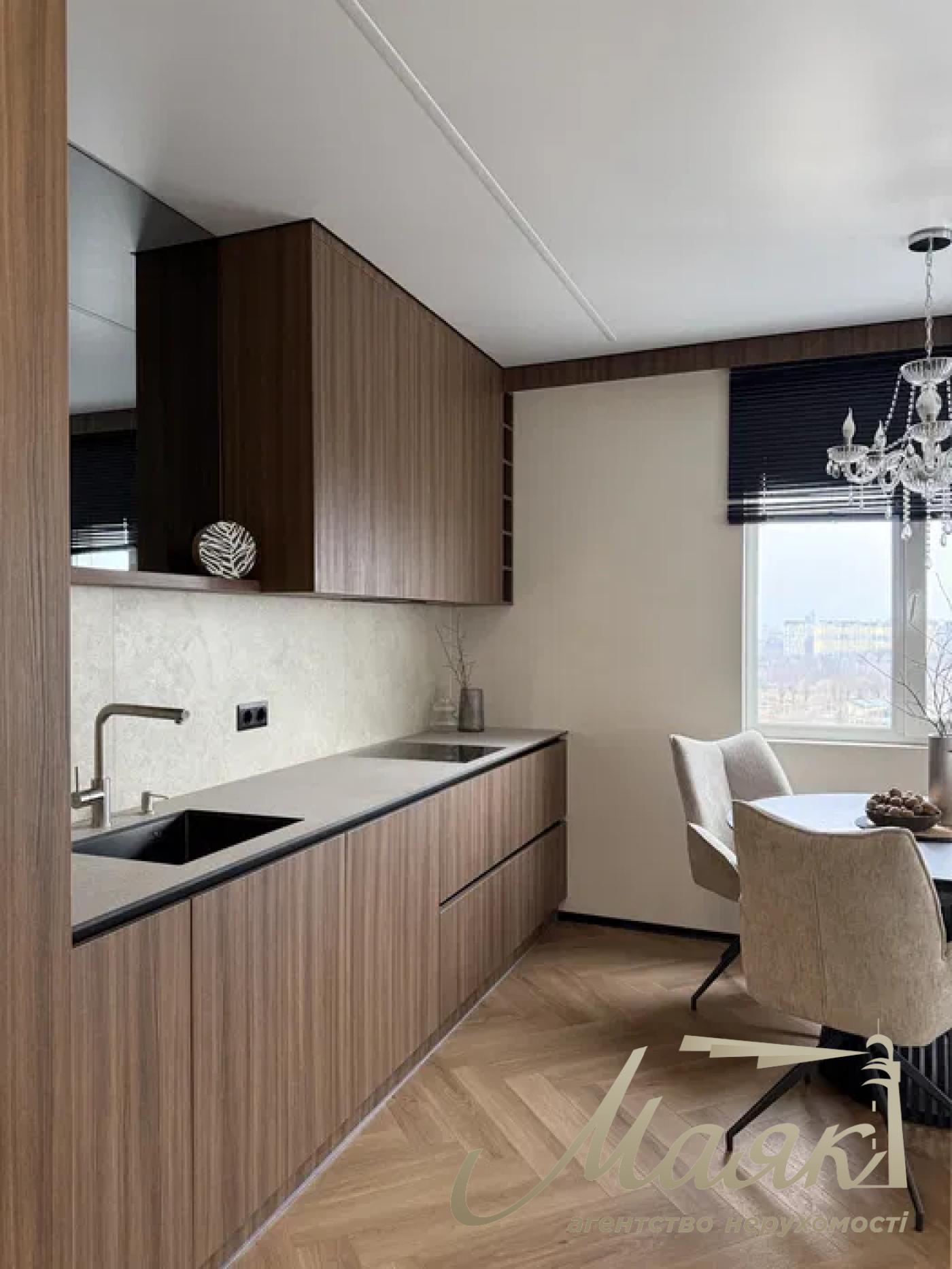 Продажа 2-комнатной квартиры ЖК Новая Англия