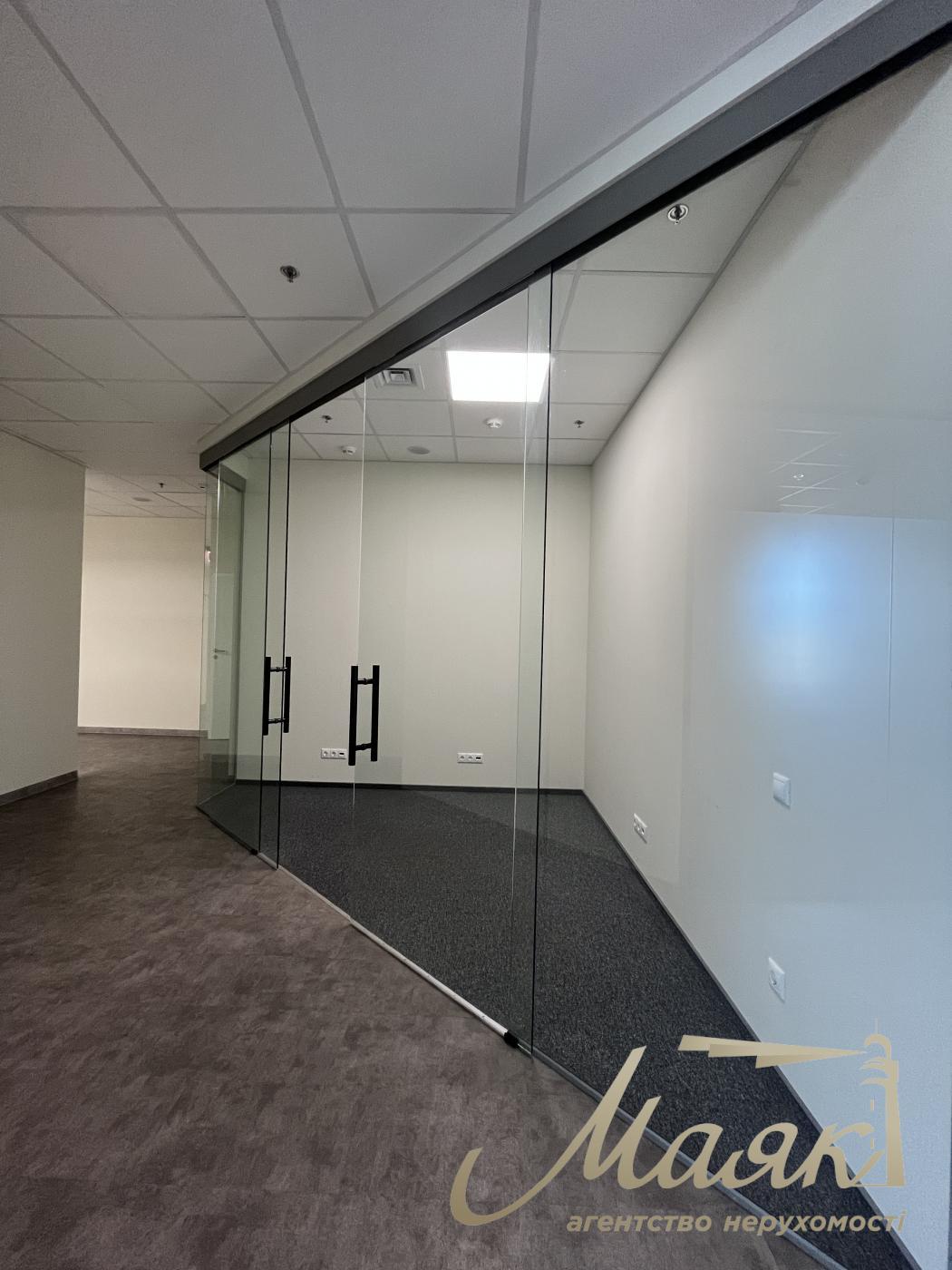 Оренда офісу в БЦ Сенатор 837м2 по вул.Князів Острозьких 32\2, Печерський район