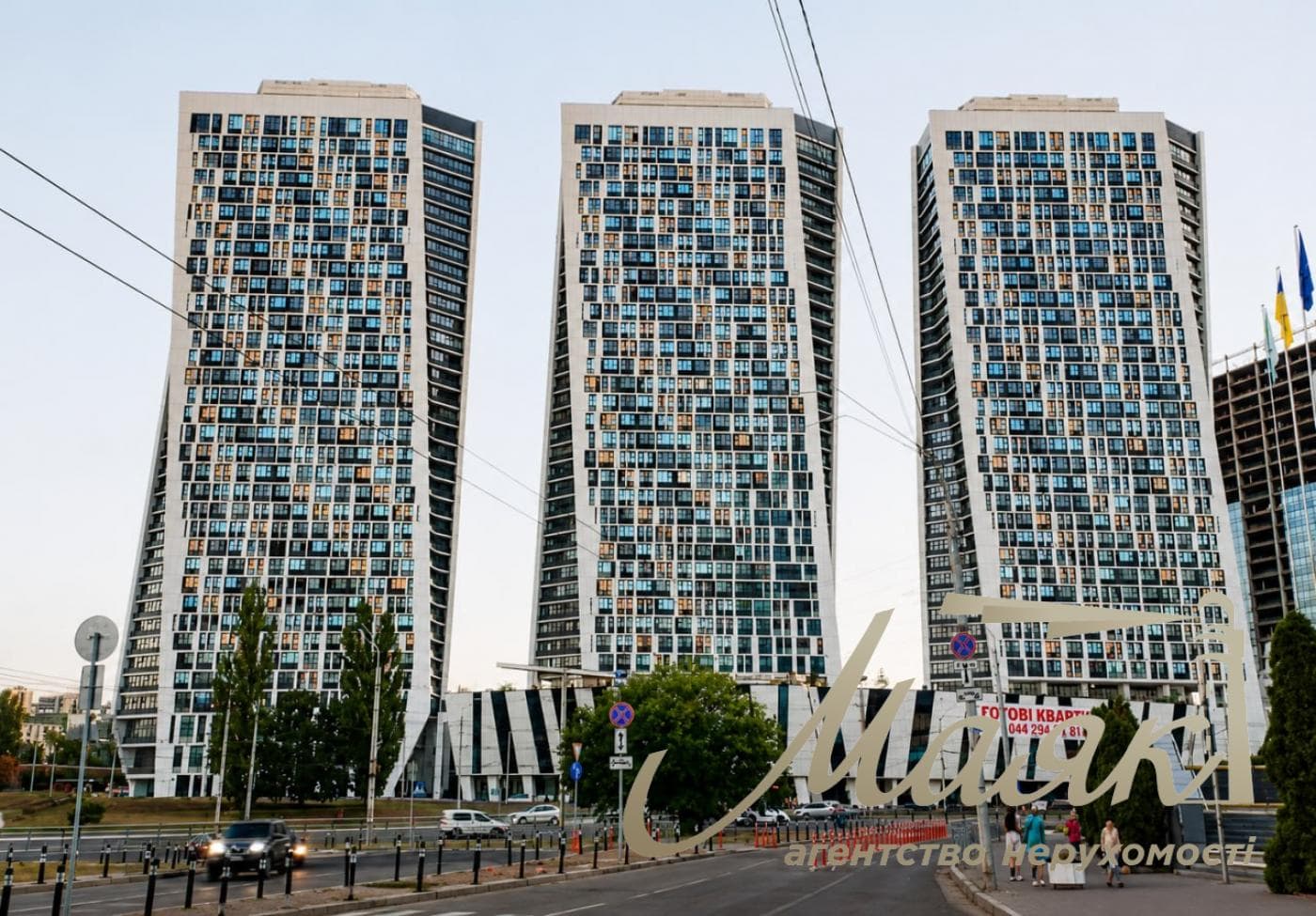 Commercial space for rent in Manhattan residential complex, KPI