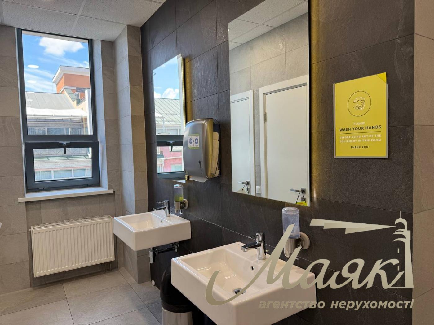 Аренда офиса 650 м2 в БЦ "А" класа на Печерске