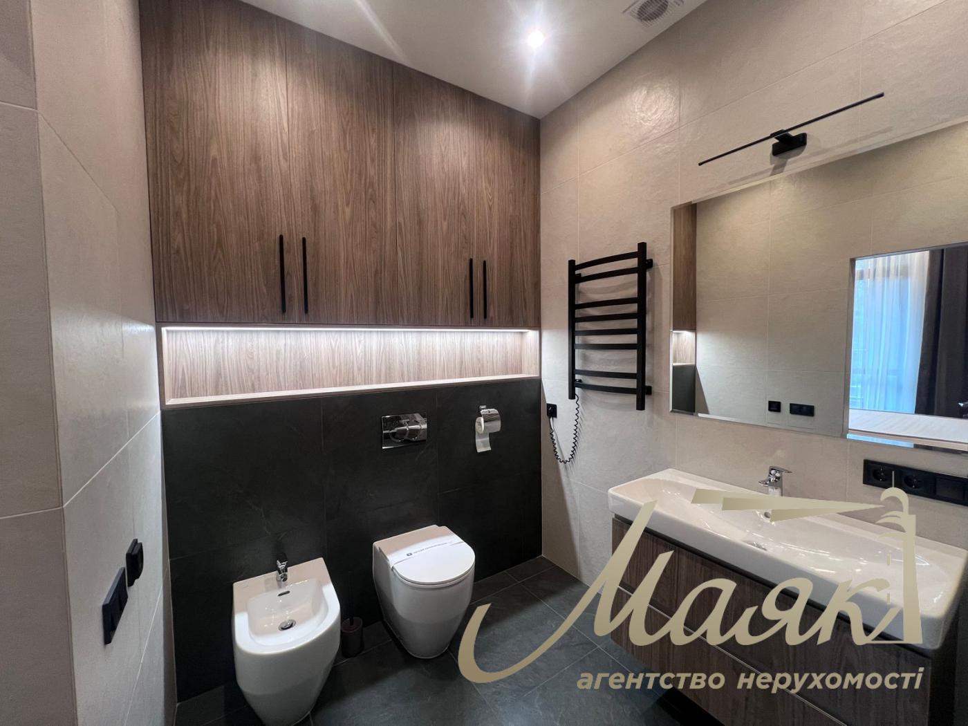 Rent 3-room apartment in Crystal Park Tower Residential Complex