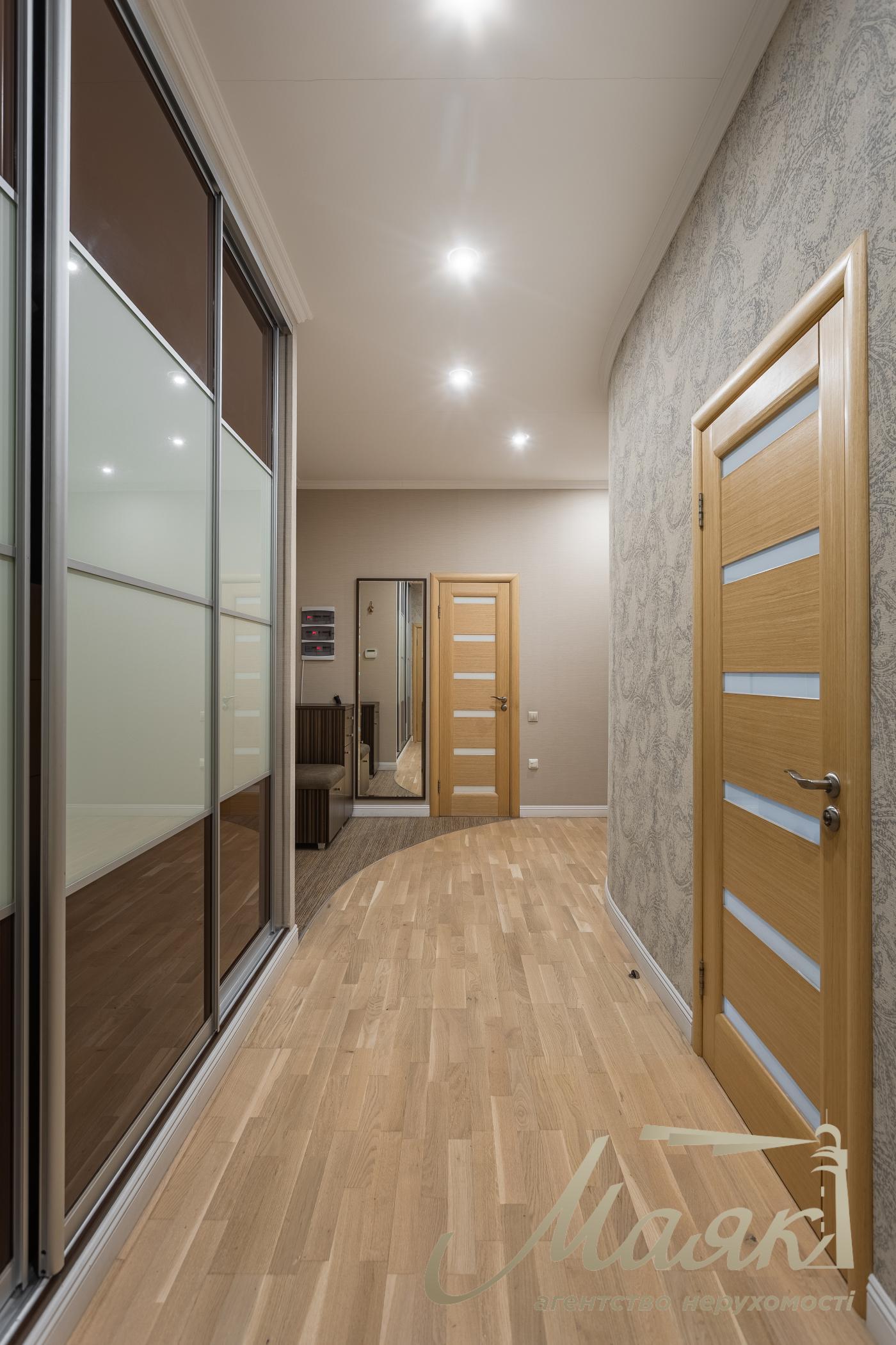 Продажа  Квартира  86,4 м2 ЖК Golden Park  Шевченковский район. Парково-Сырецкая, Сырец, Киев