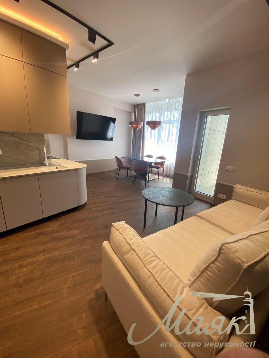 Оренда 4-х кімнтаної квартири в ЖК Busov Hill, Звіринецька.