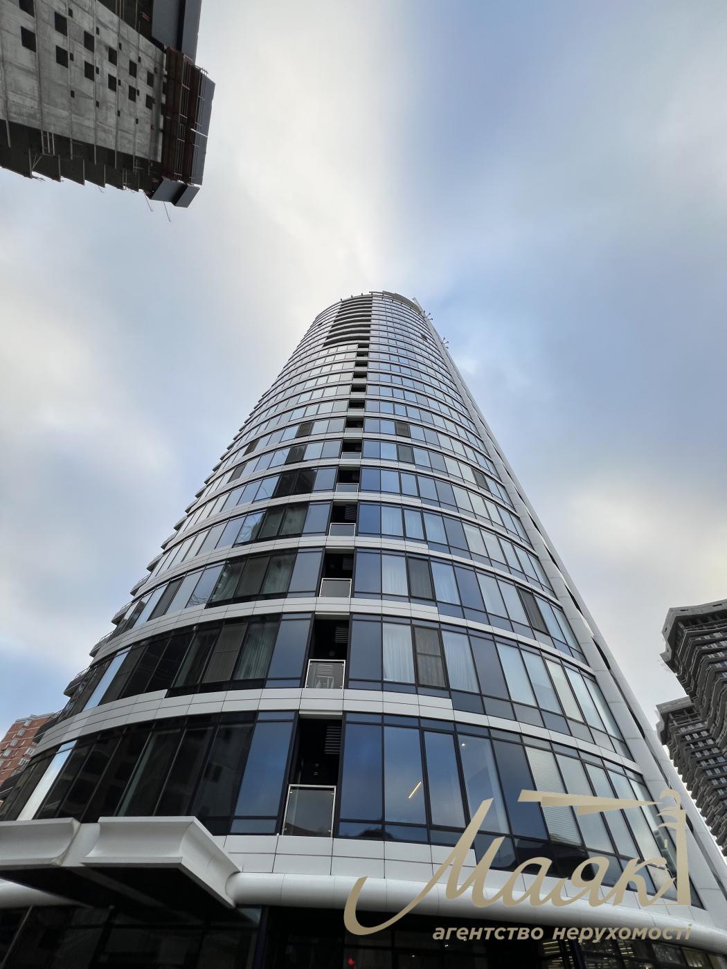 Продаж 4к квартири в ЖК Skyline Residence, по вул. Євгена Коновальця 26-А