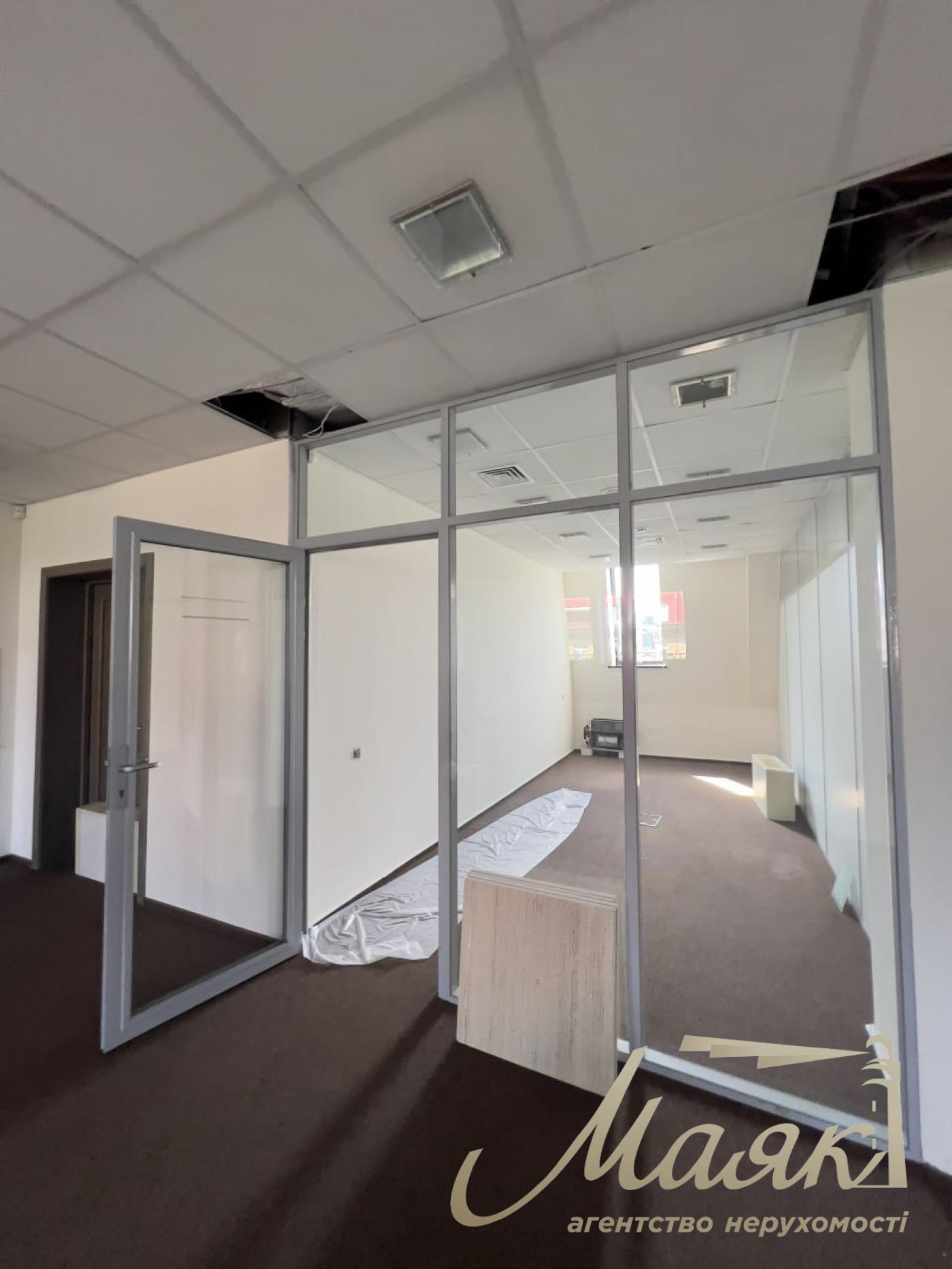 Оренда офісу в БЦ Ярославів Вал 23, Золоті Ворота, Центр.