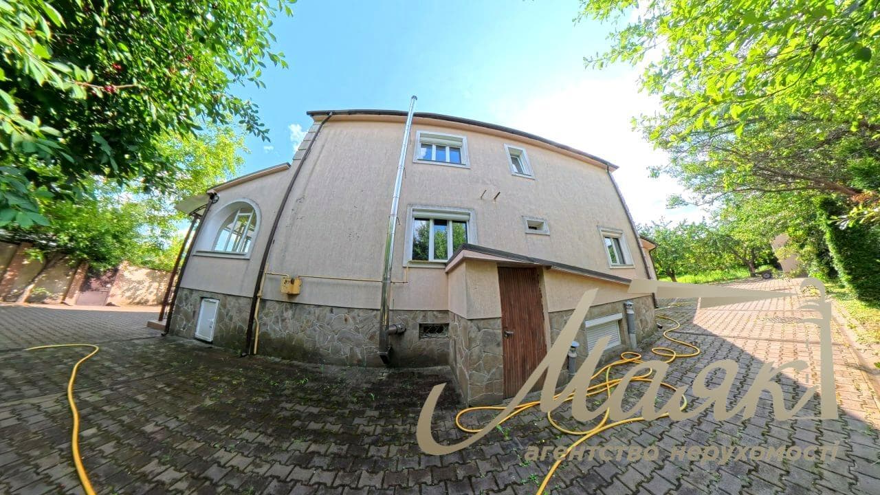 House for sale 414m2 in Kryukovshchina village, Shevchenko street, Kyiv-Svyatoshynskyi district, Kyiv region.