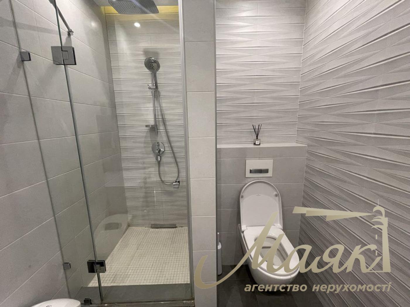 Продажа 3-комнатной квартиры, 110 м2 в ЖК Престиж холл Тютюнника Печерск