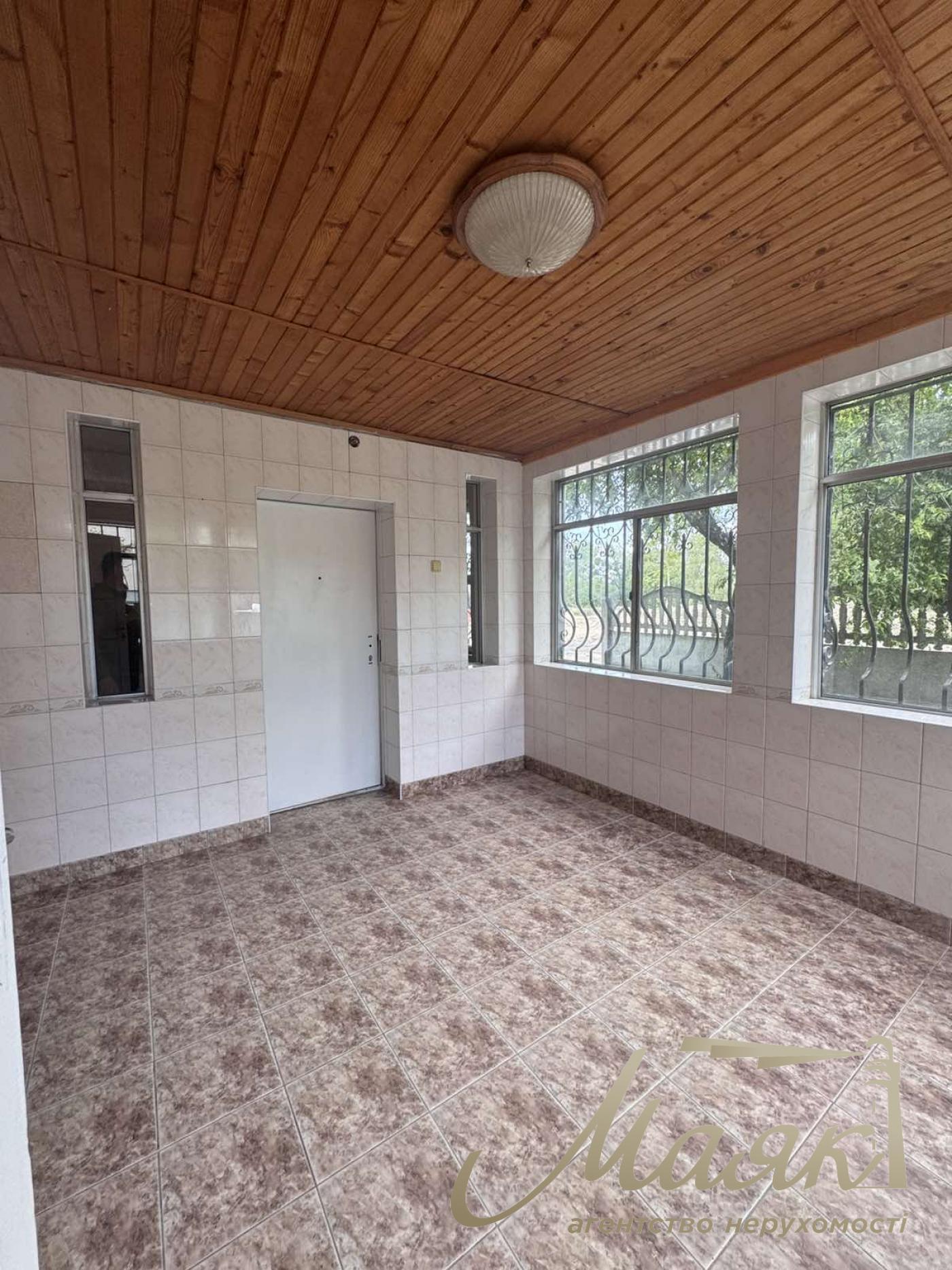 Продаж 2х-поверхового будинку з виходом до води 120м2 9 сотко землі Голосіївський район, Чапаєвка/Віта Литовська з виходом до води