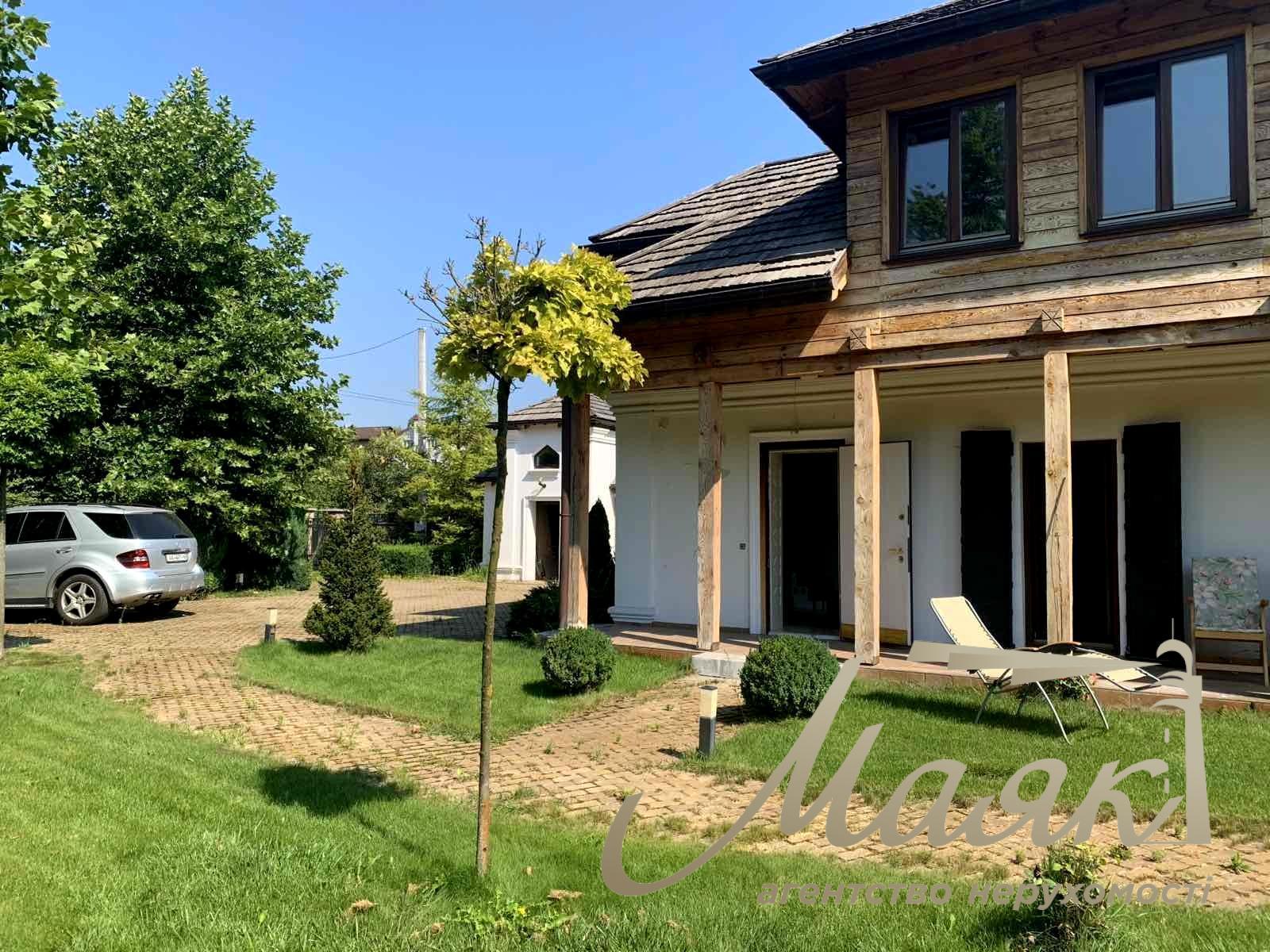 Оренда двоповерхового будинку 120м2 поруч із лісом у с. Великі Дмитровичі