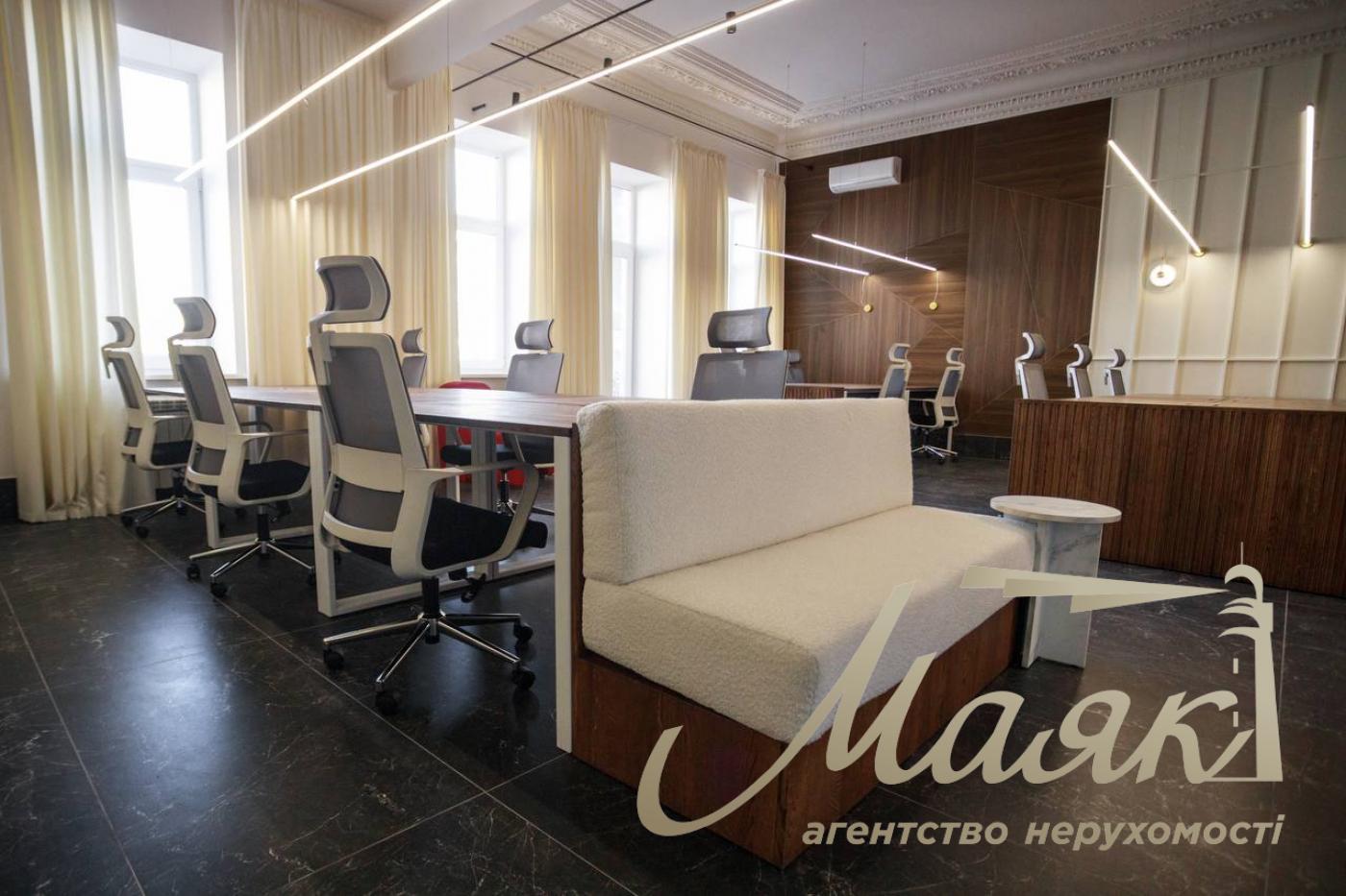Furnished office for sale in the Center (100m2) Bolshaya Vasilkovskaya st., 38