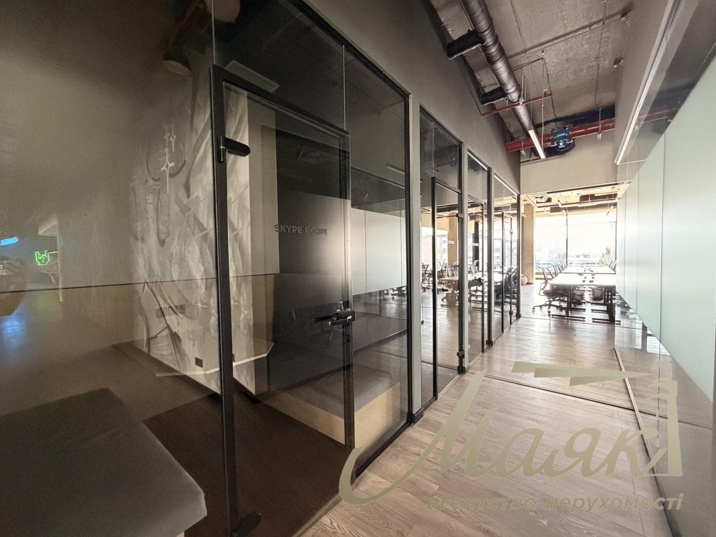 Rent a furnished office at the Magnett Business Center, Bolshaya Vasilkovskaya St.
