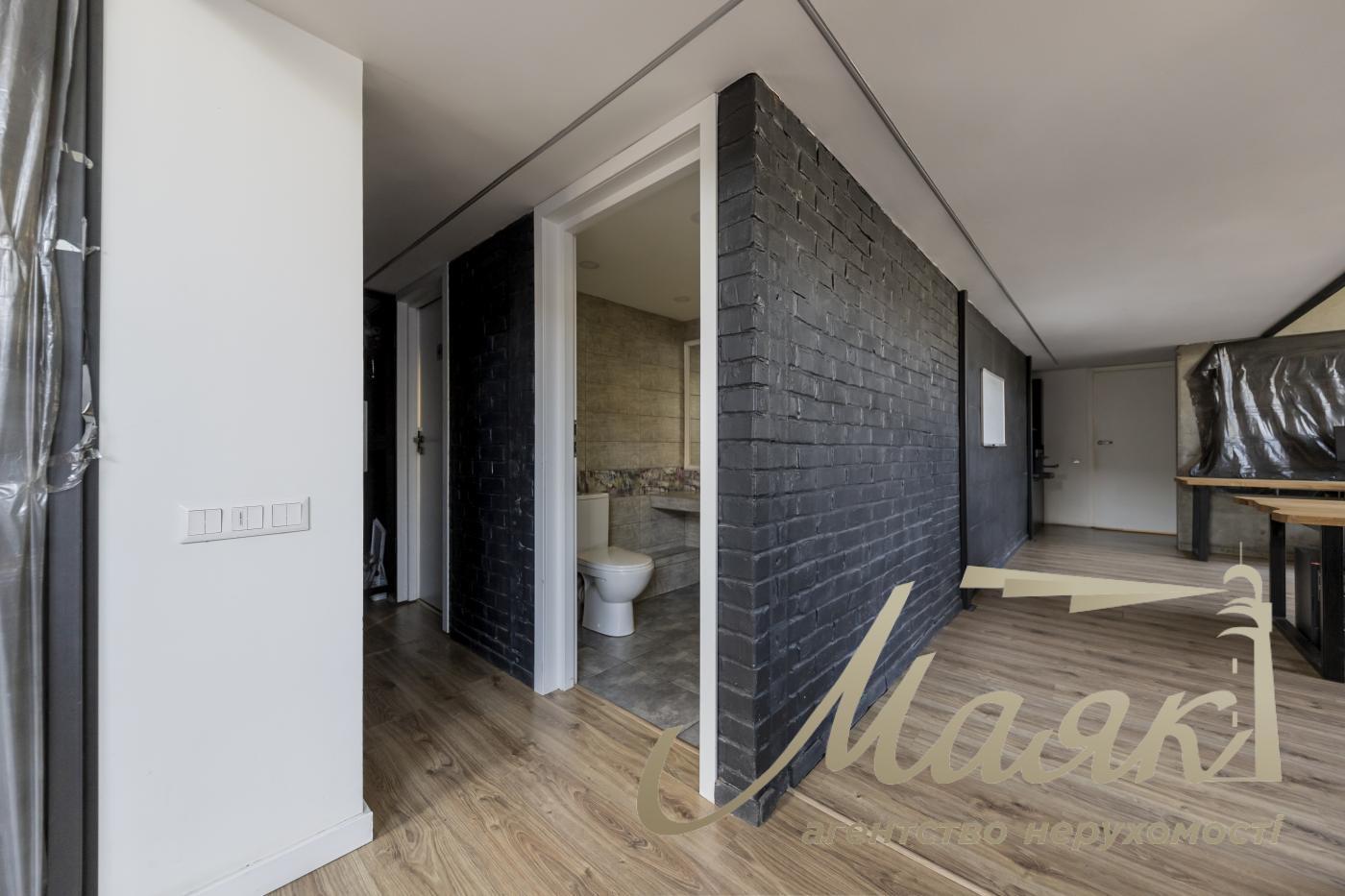 Sale of commercial premises 160 m2 in residential complex Prestige Hall, Tyutyunnika 37/1, Center