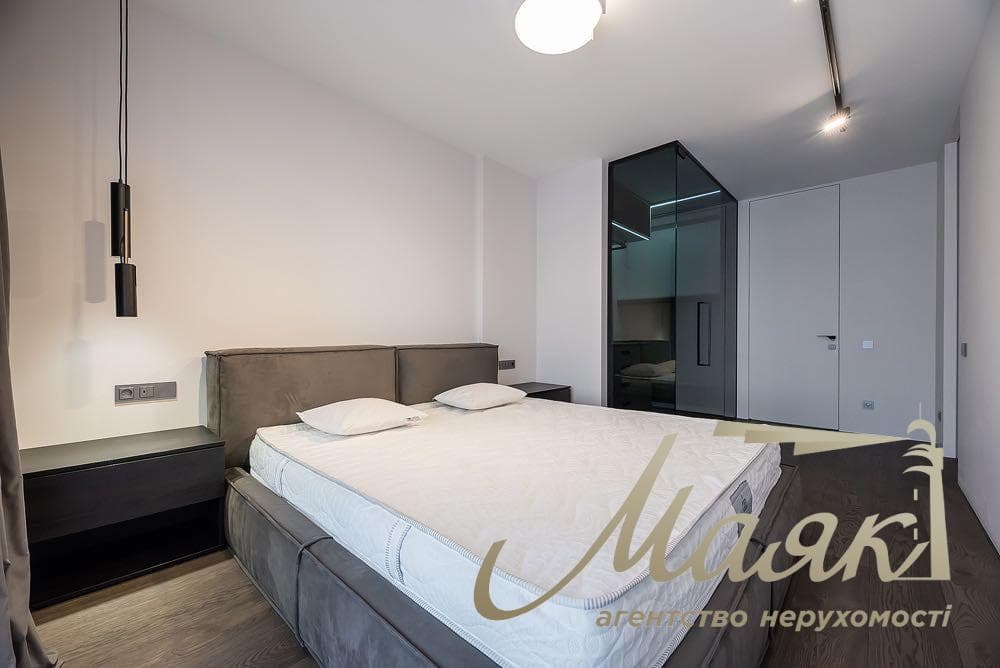 Продаж 3-кімнатної квартири в ЖК Central Park. Печерський район