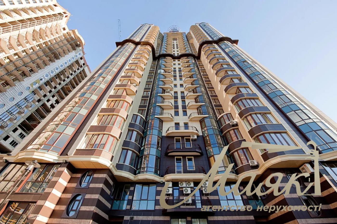 Оренда фасадного приміщення Престиж Хол, Печерськ