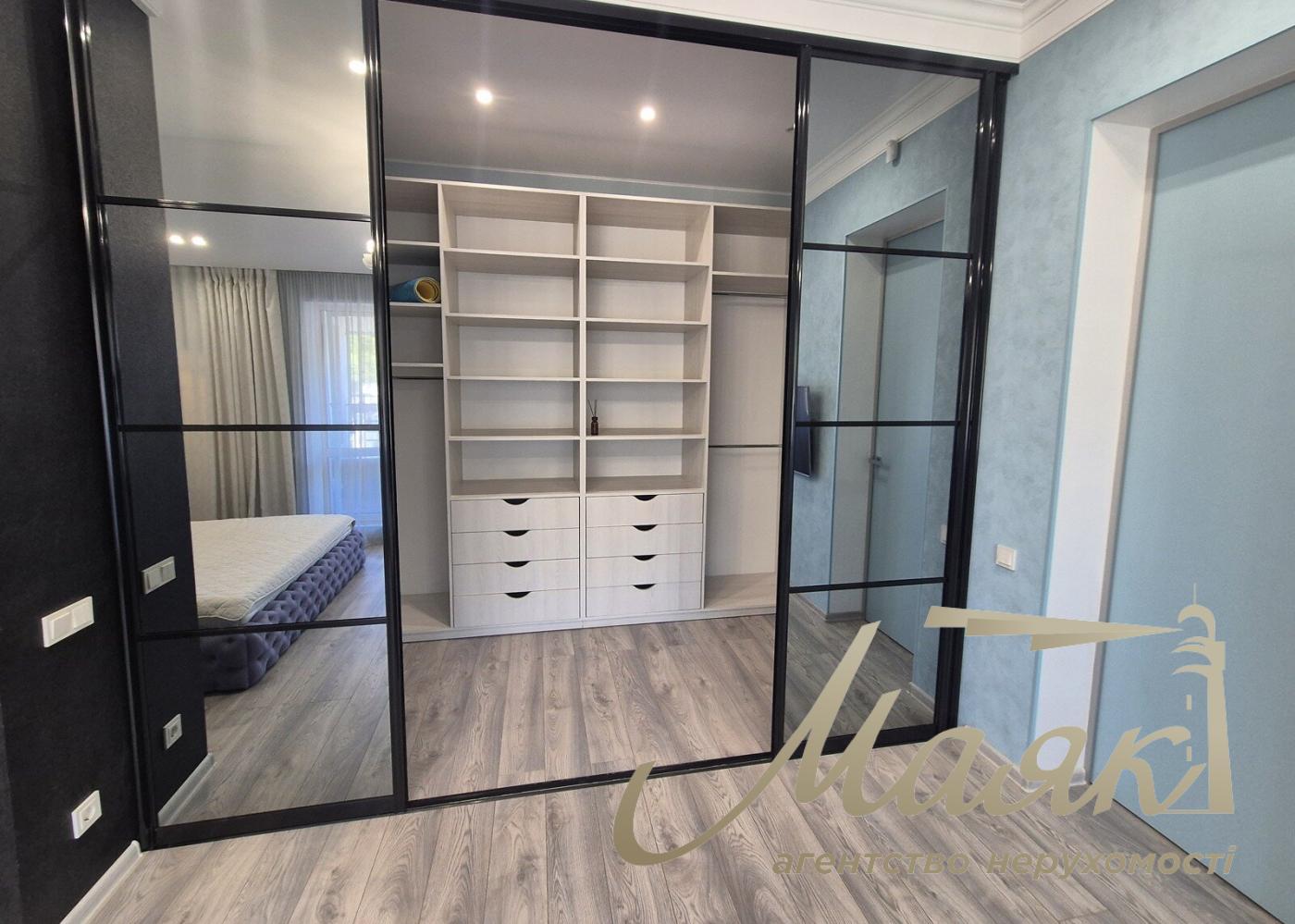 Rent duplex 3-bedroom apartment 150m2 Residential Complex Podol Grad str. Degtyarnaya 7