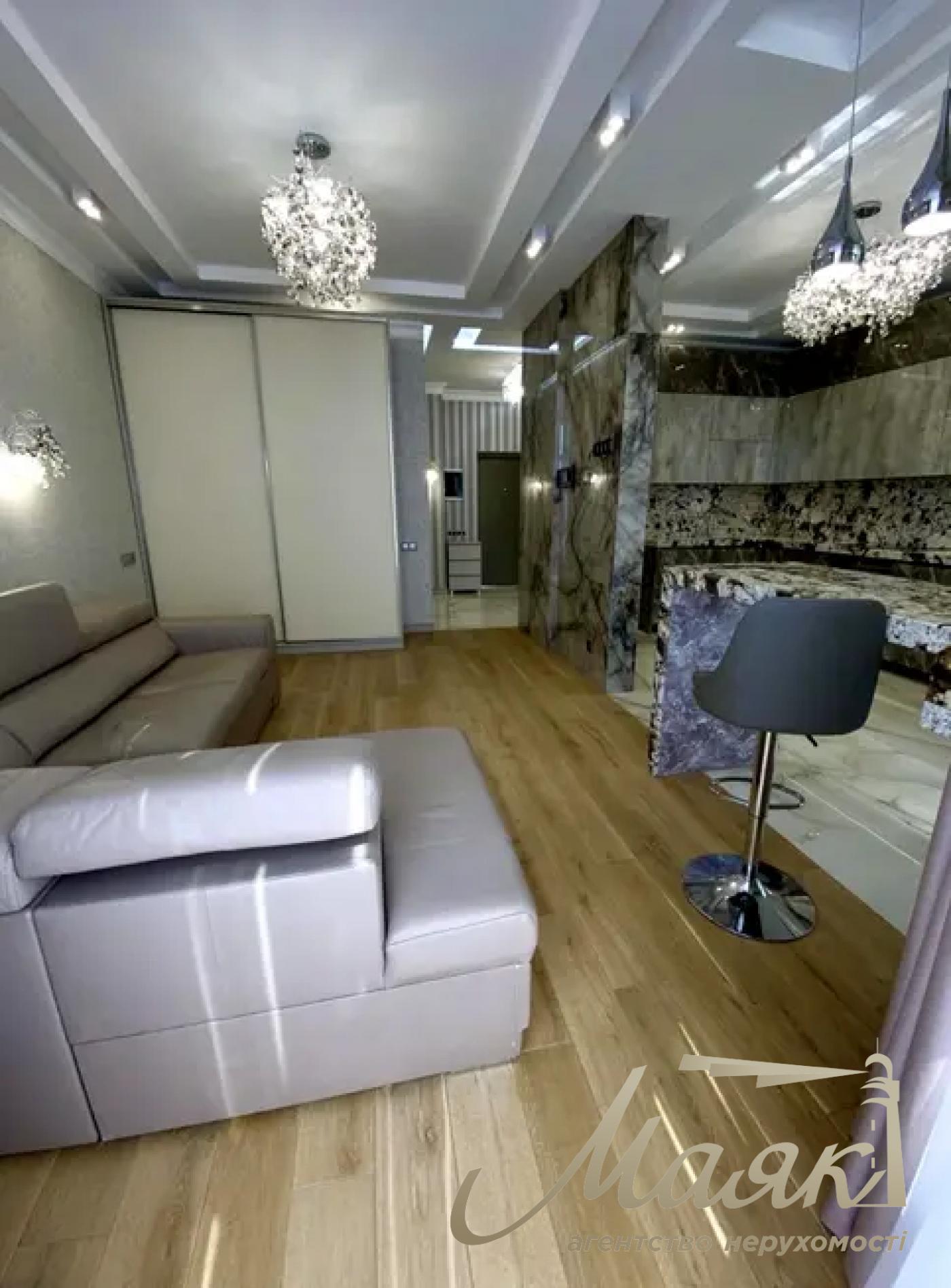 Оренда 1к квартири - студії 47 м², ЖК Французький квартал 1, вул. Саперне Поле