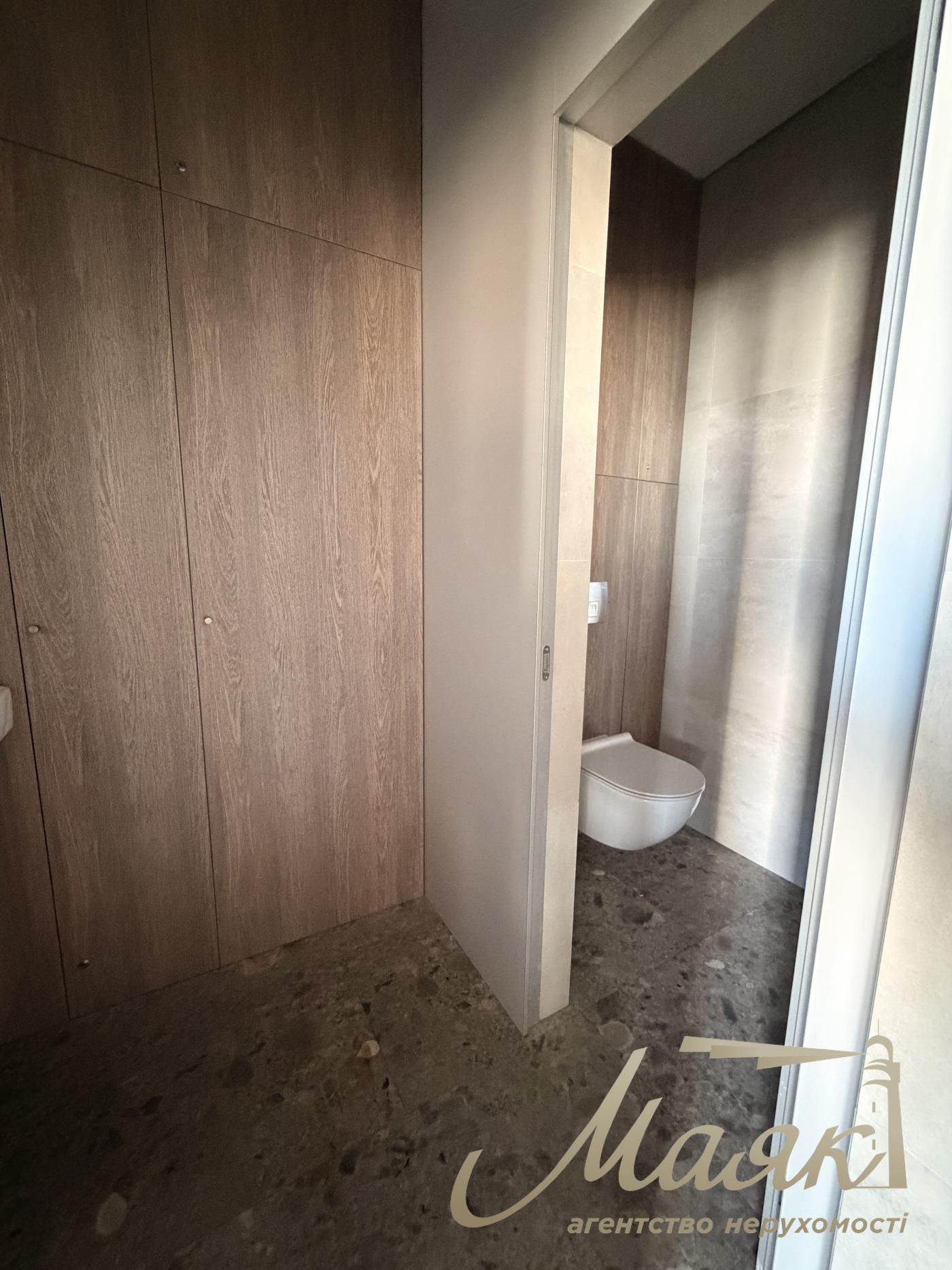 Оренда фасадного приміщення 105м2, ЖК Новопечерські Липки