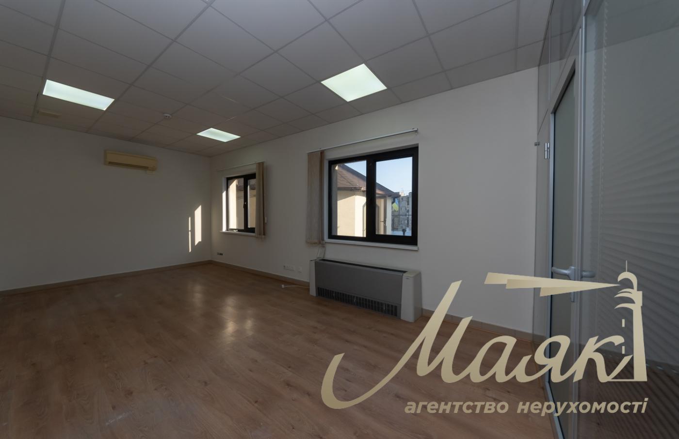Аренда офиса 720м2 в БЦ Орловский, ул. Олешковская 8/1, Шеченковский район.