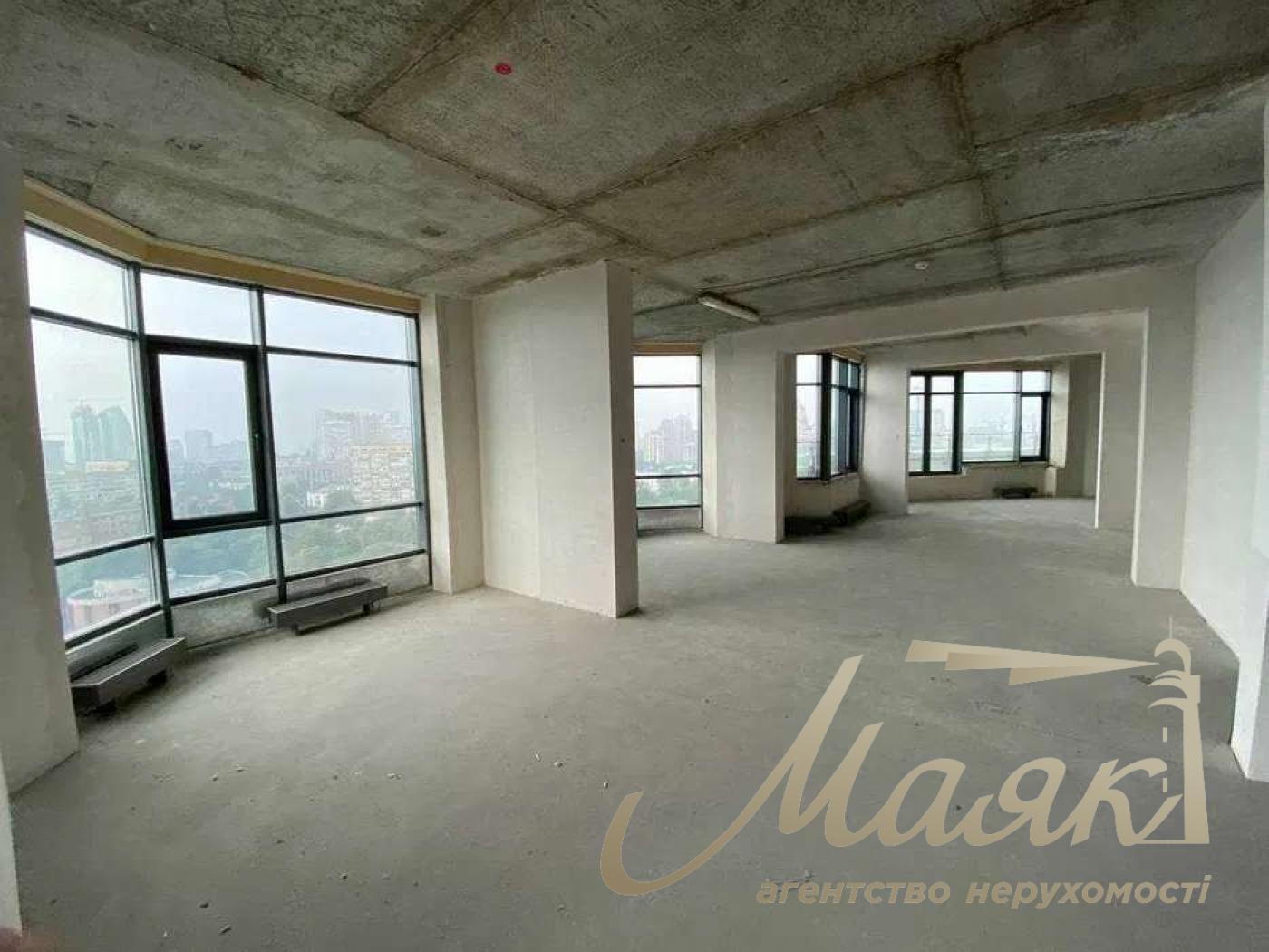 Sale of a penthouse in the residential complex "Pechersky", Bolsunovskaya Street, with two terraces