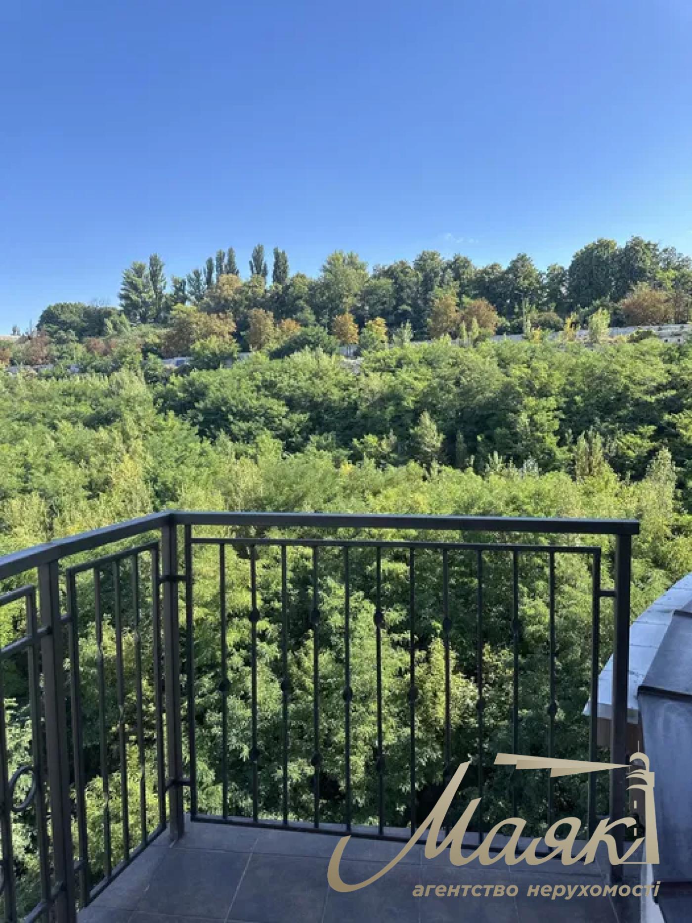 Продаж 2-кімнатної квартири ЖК 52 Перлина, вул. Бойчука