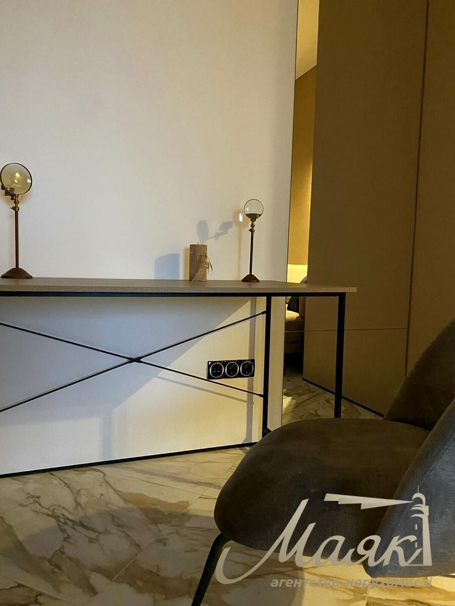 Продажа 3-х комнаной квартиры в ЖК Дельмар