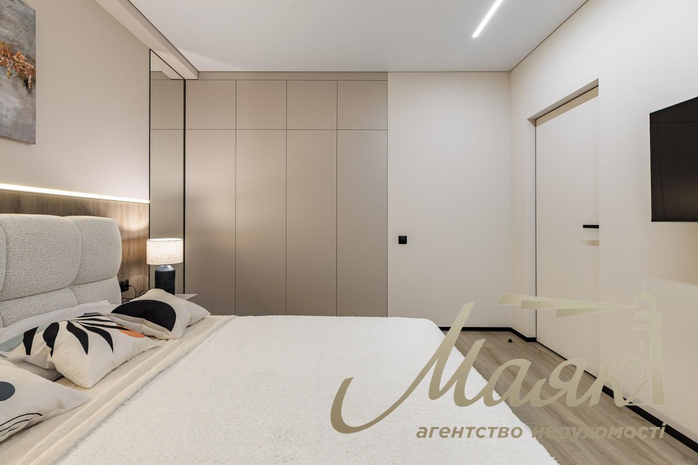 Продаж 1-к кімнатної квартири ЖК Нова Англія