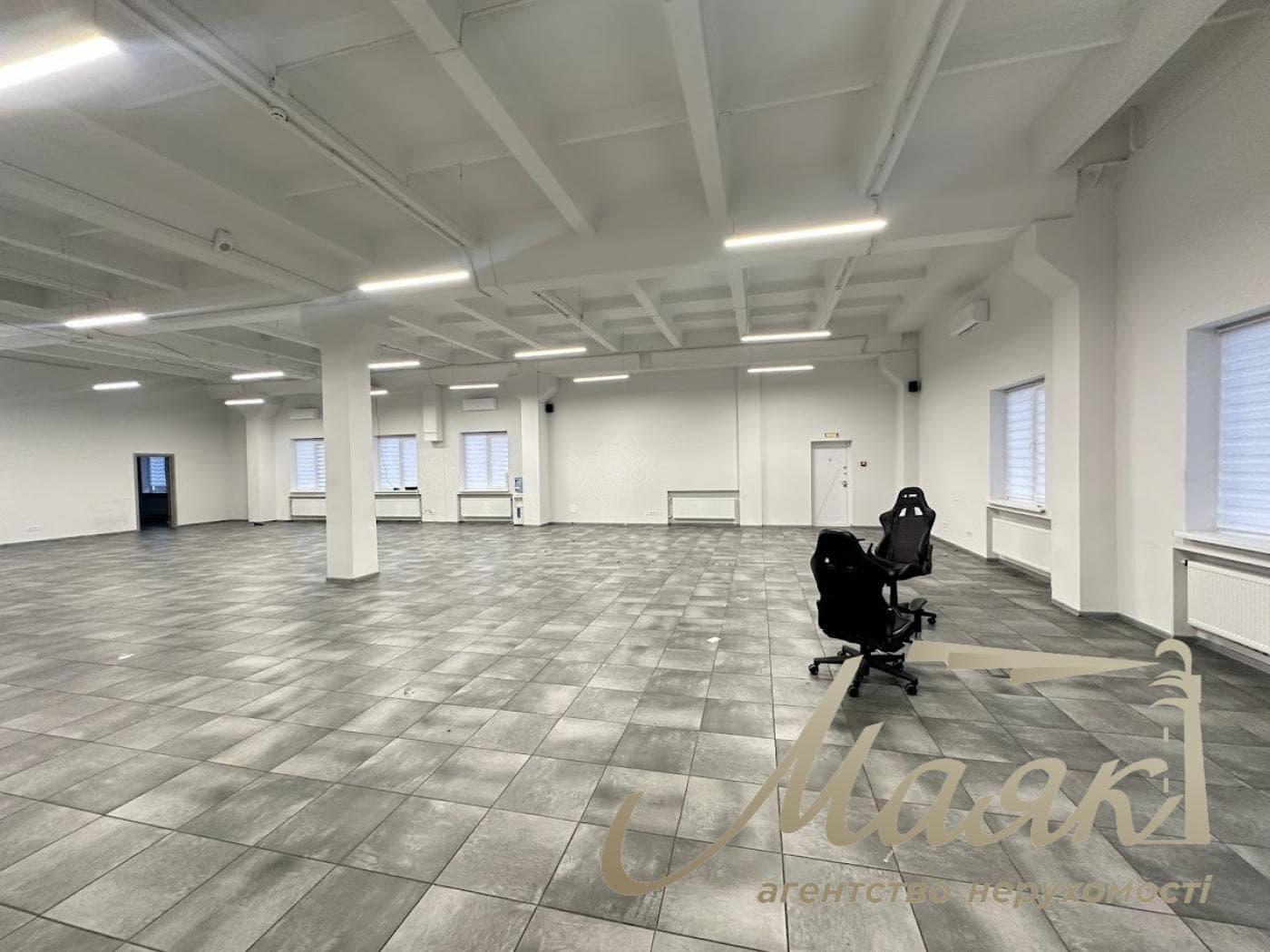 Аренда офиса 1190м2 на Печерске, ул.Острожских 23.