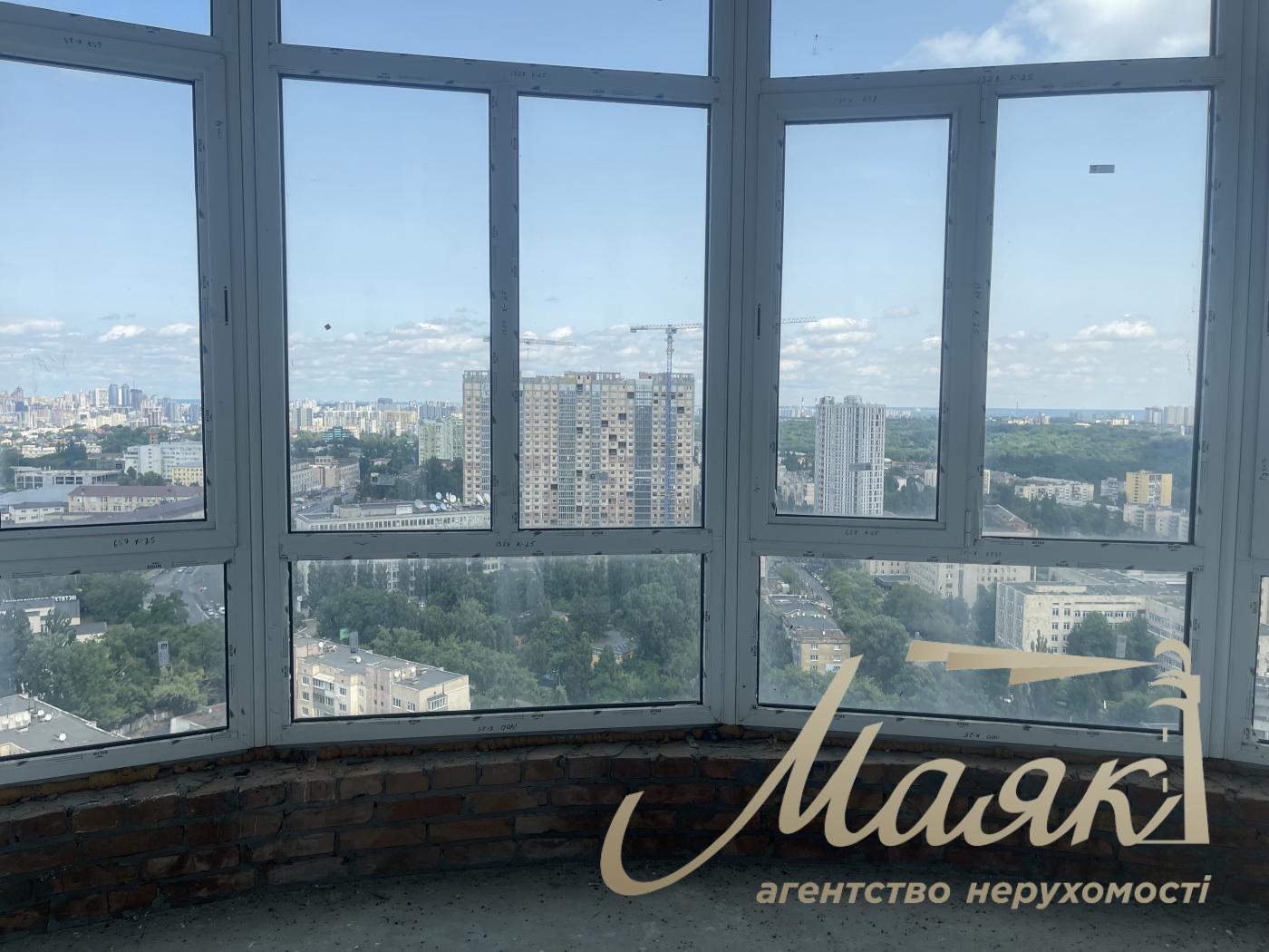 Продажа 3 к.квартиры Жк 4 сезона