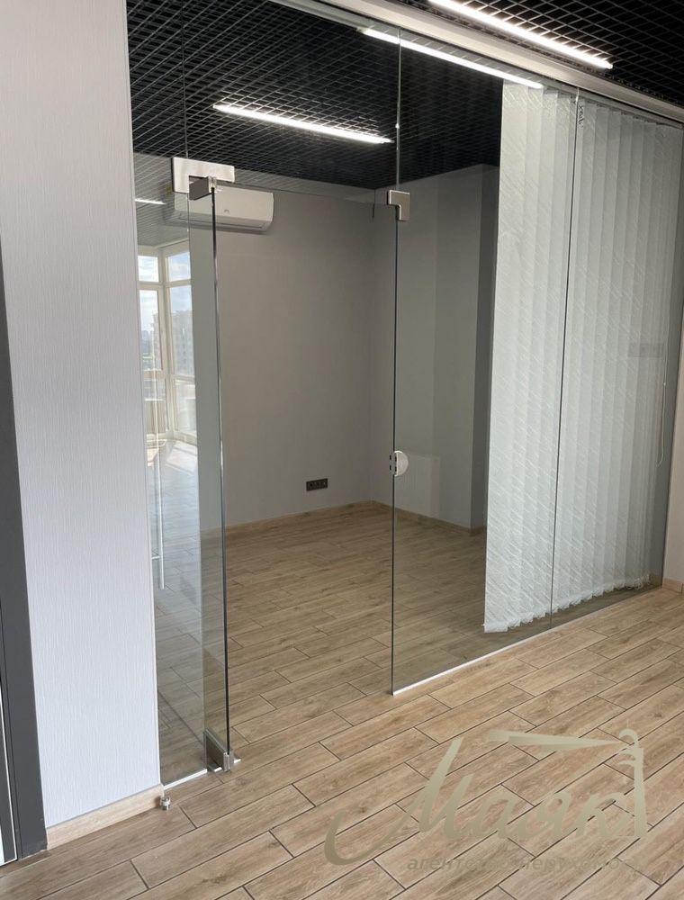 Оренда офісу 100м2, вул.Коновальця 36Е, Печерськ