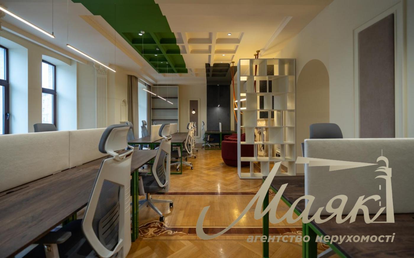 Office for rent in the center, Antonovicha str.