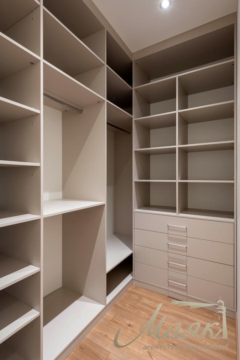 Оренда 4-х кімнатна квартира в ЖК Новопечерські Липки, Печерський район.