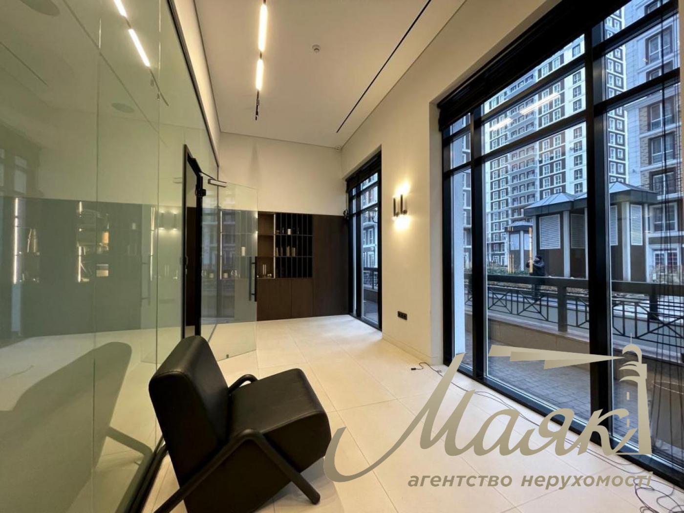 Оренда комерційного приміщення 267 м.кв ЖК Нова Англія