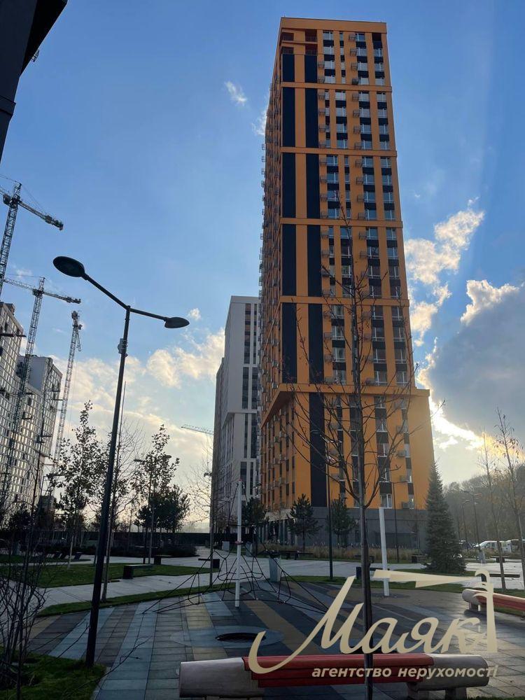 Оренда фасадного приміщення 37 м² з ремонтом ЖК "Svitlo Park" ул. Столичне Шосе 1 м. Видубичі Голосіївський район