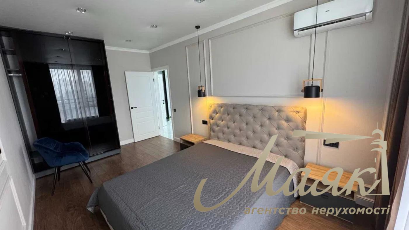 Продаж 3-кімнатної квартири в ЖК Seven, Дарницький район, Київ