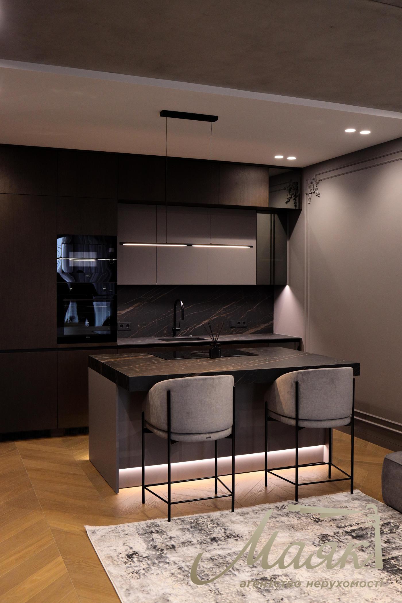 Sale of a 2-room apartment in the residential complex Crystal Park Tower, Shevchenkivskyi district