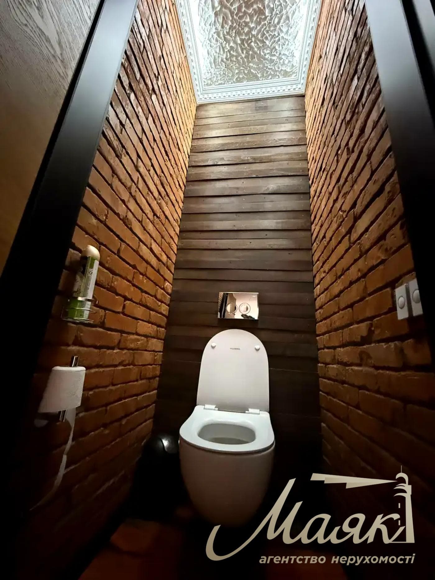 Оренда сучасного будинку площею 150 м² у с. Гвоздів, вул. Зарічна, Київська область, Обухівський район.