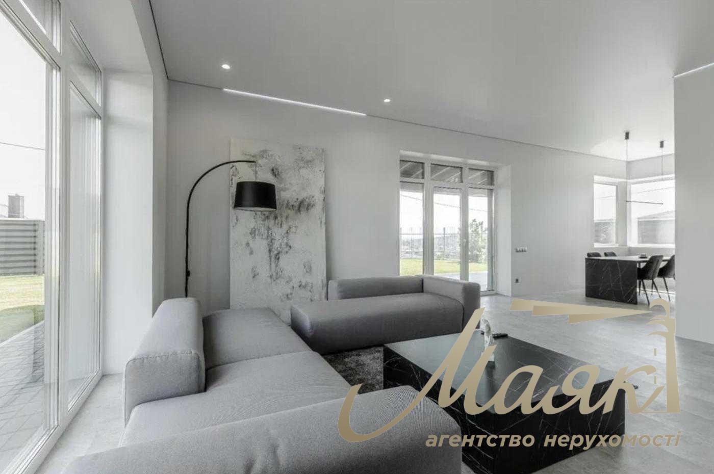 Продаж будинку 171 кв.м. з новим ремонтом у Лісниках поруч з Equides club