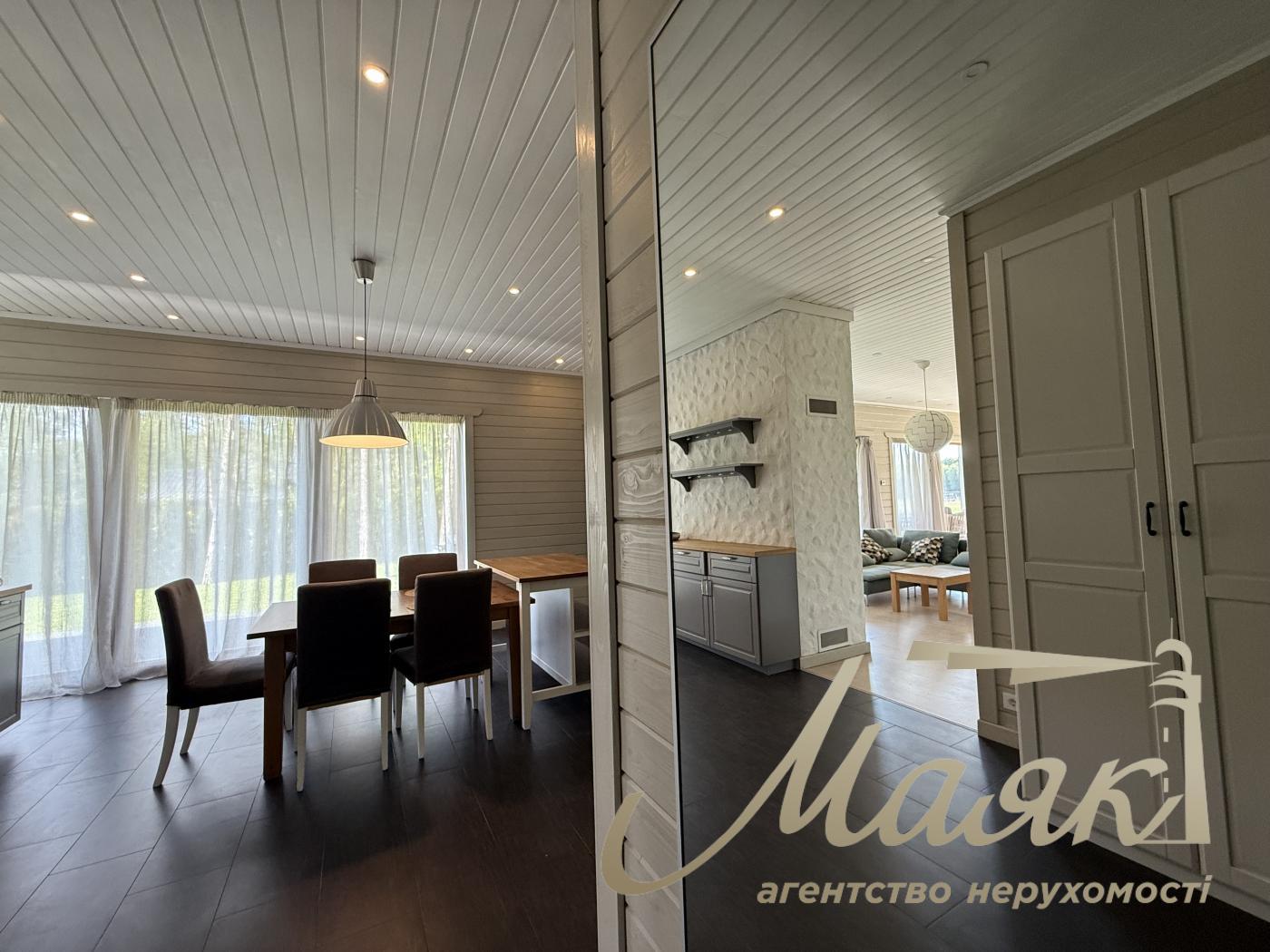 Оренда затишного будинку 280м2 з видом на озеро в Конча-Заспі, Хутір Мрігі.