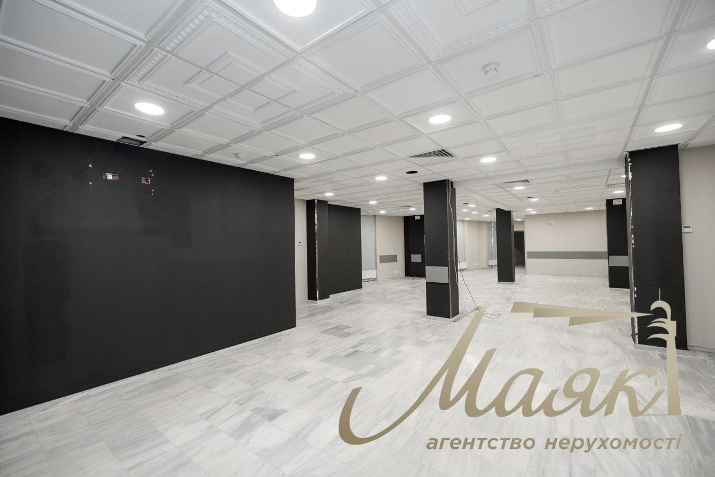 Оренда офісу площею 263 м² у бізнес-центрі «Гефест», Воздвиженка, Львівська площа, Шевченківський район, вул. Глибочицька