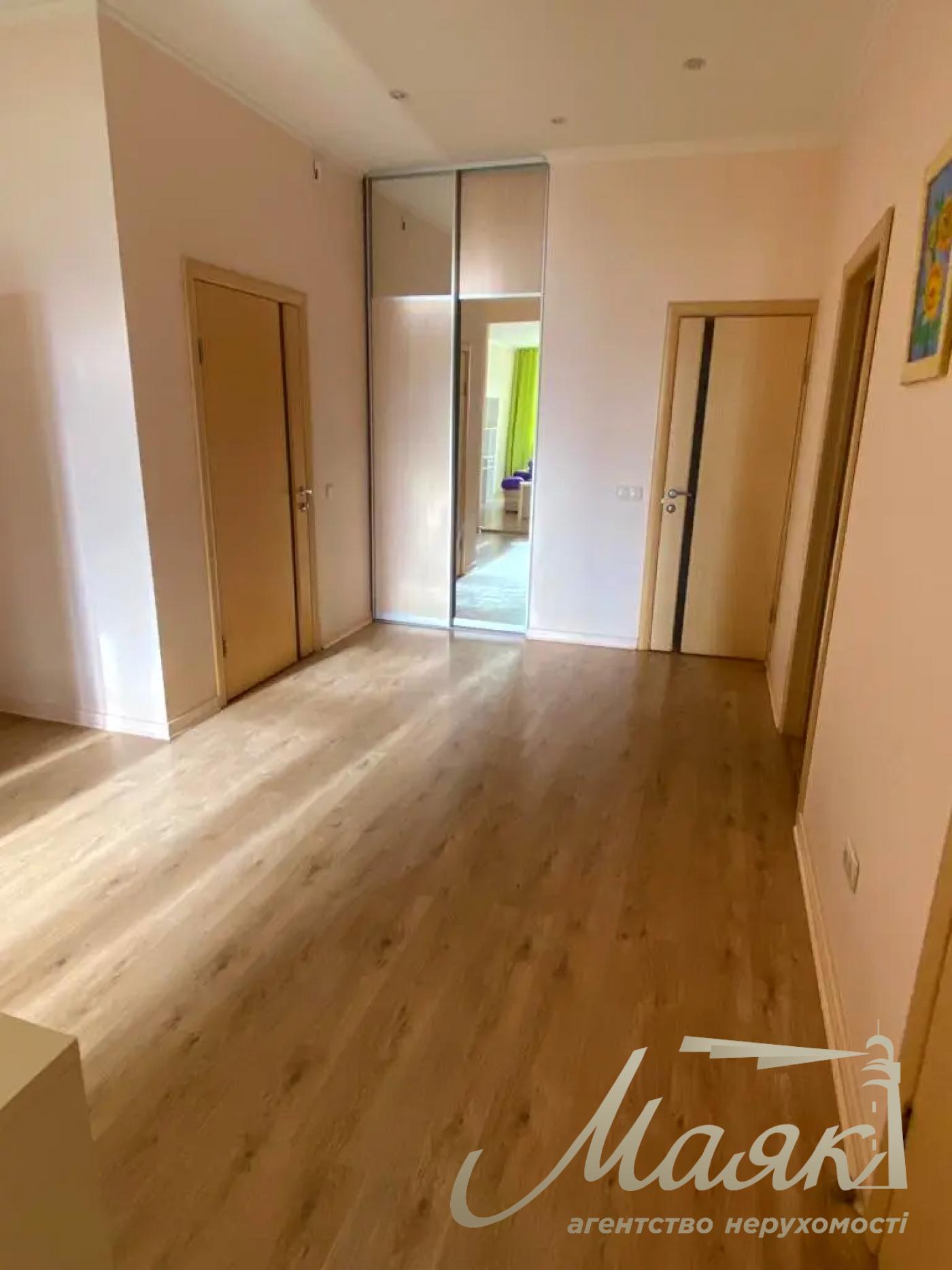 Оренда 3х кімнатної квартири, провулок Лабораторний, Печерський район