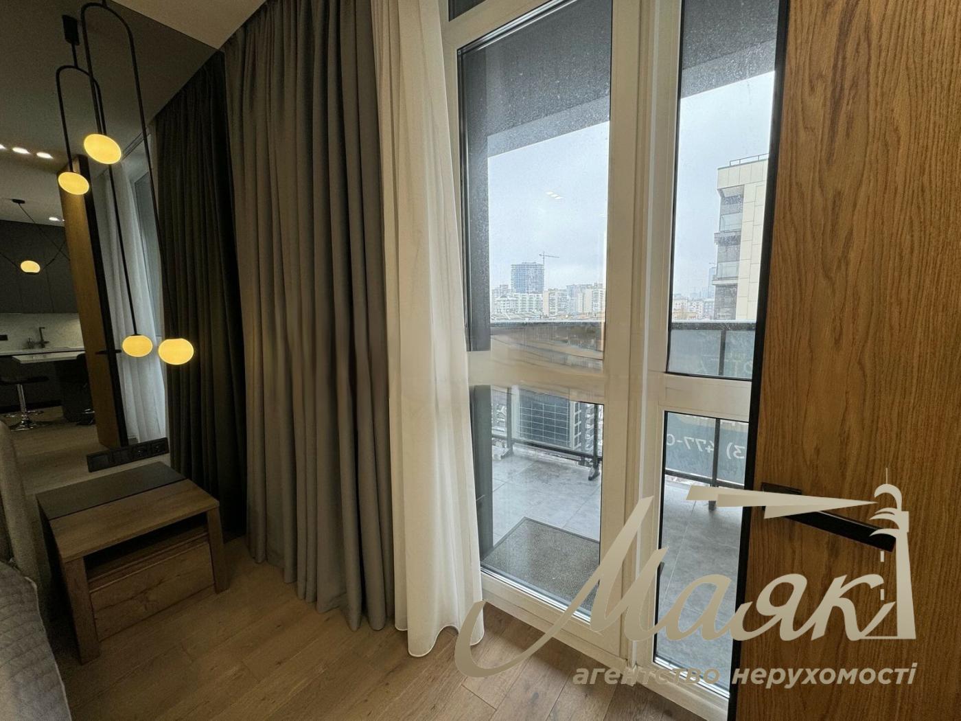 Продажа 3х-комнатной квартиры 81м2 в ЖК "Французский квартал 2" с ремонтом, Предславинская 44, Печерск