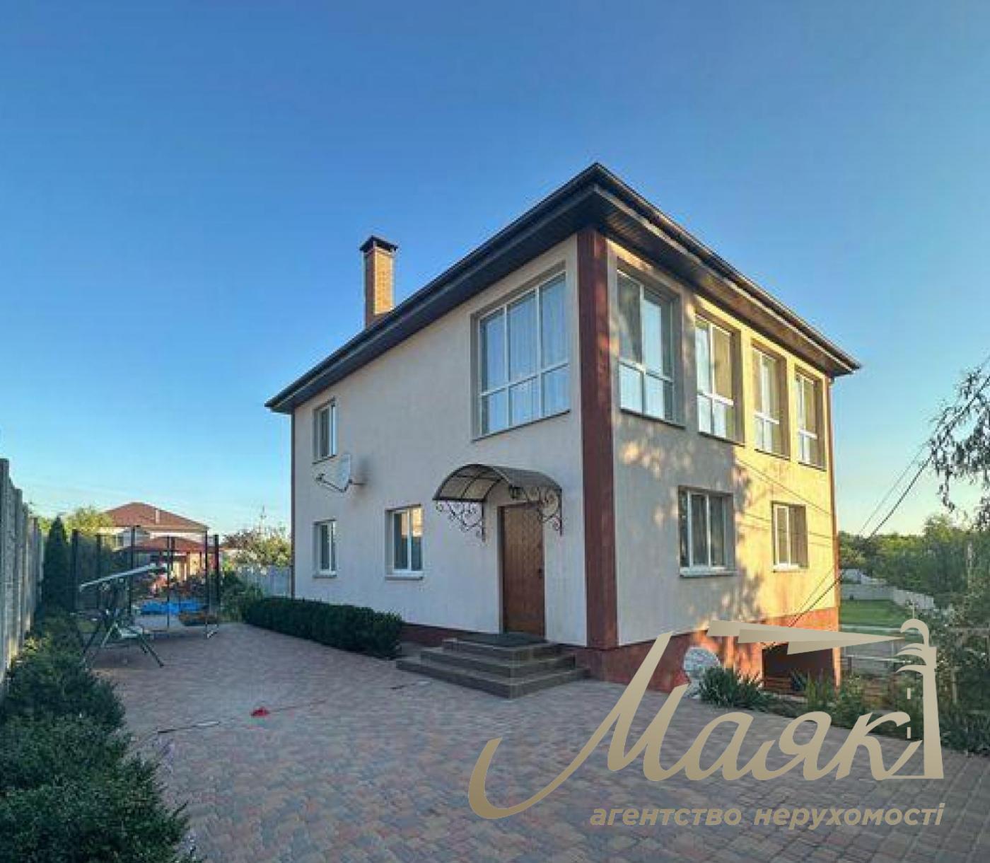 Продаж 2х-поверхового будинку 247м2 Київська область, Обухів, с. Лукавиця