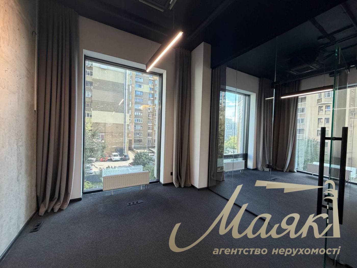 Оренда офісу площею 680 м² у ЖК «Нью-Йорк» на вул. Антоновича, 74, Олімпійська