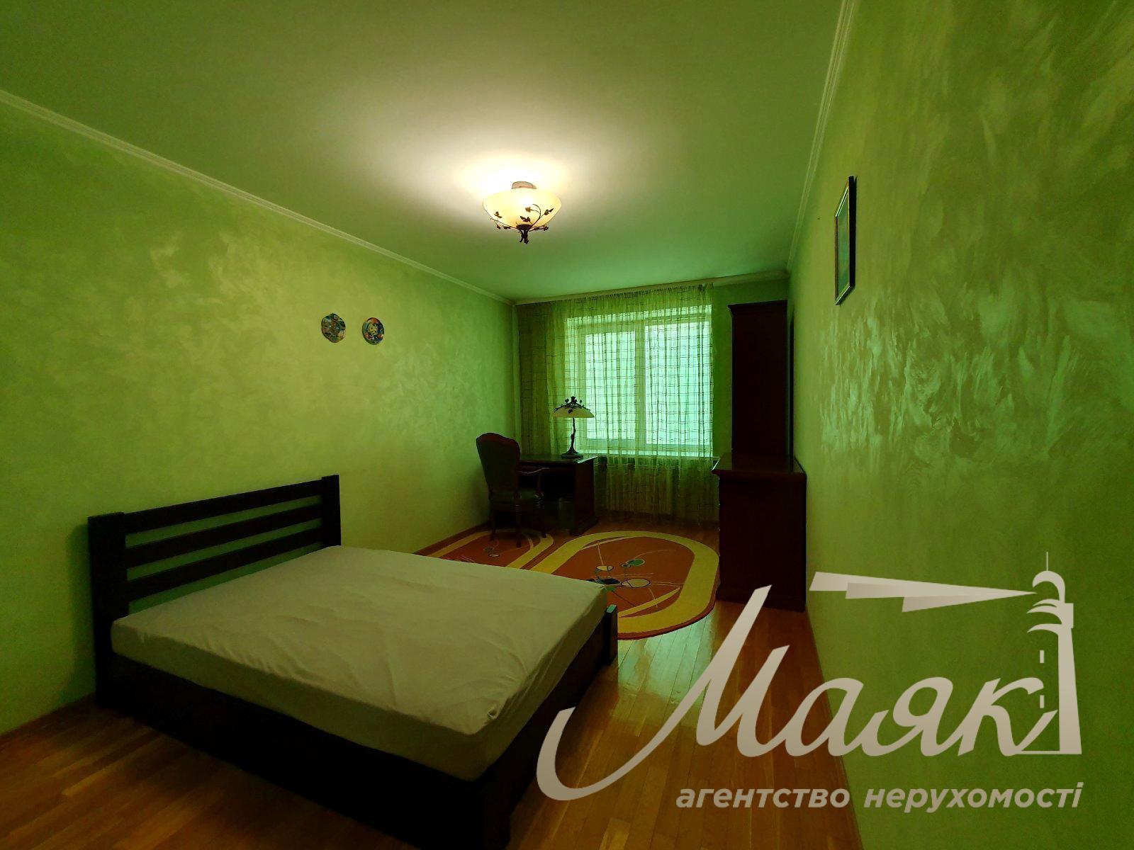 For sale 3-room apartment 107m2, Poznyaki, Anna Akhmatova str. 16-B, Darnytskyi district