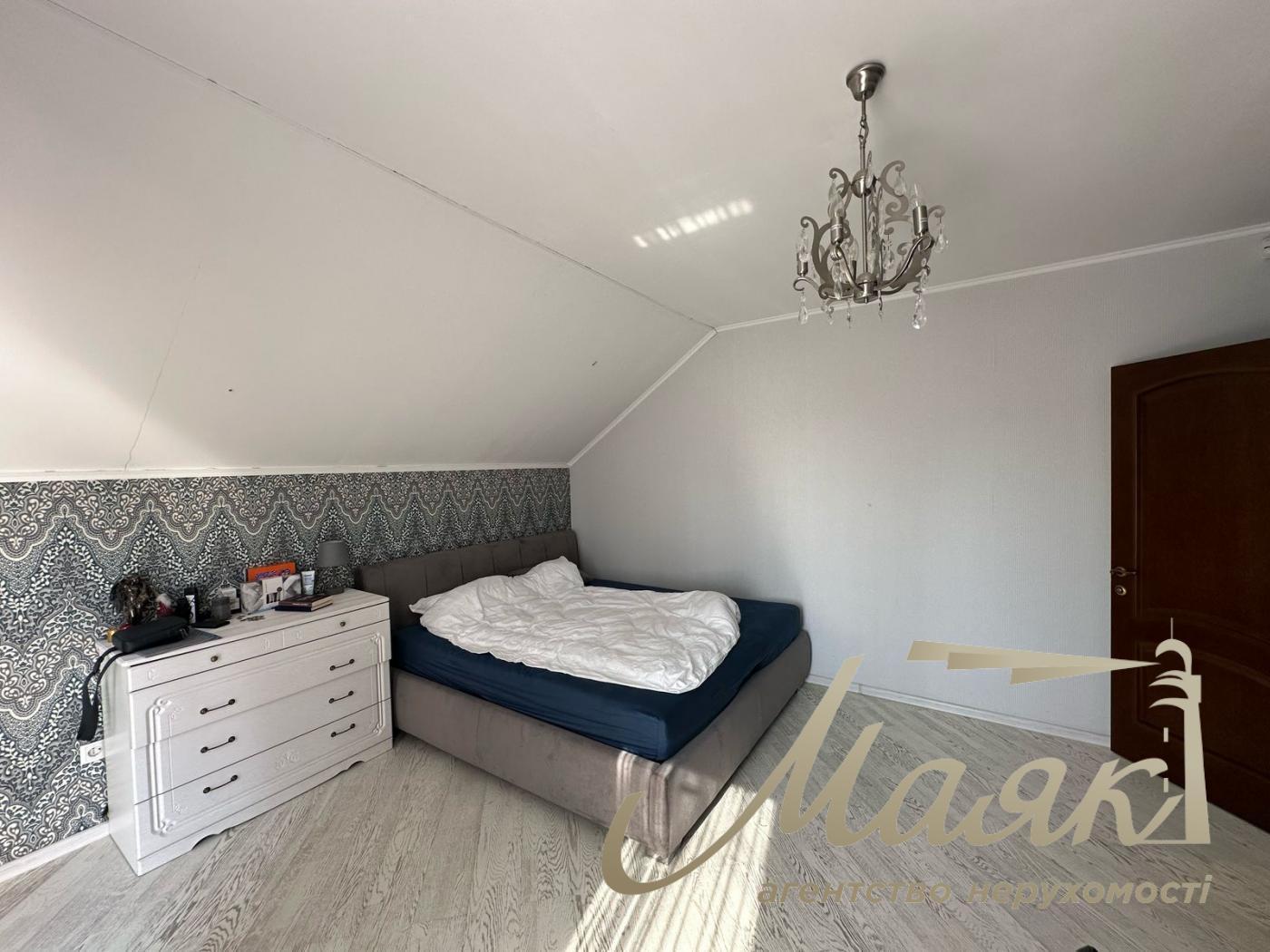 Продаж будинку з ремонтом у лісі Ірпеня. Район Адмірала