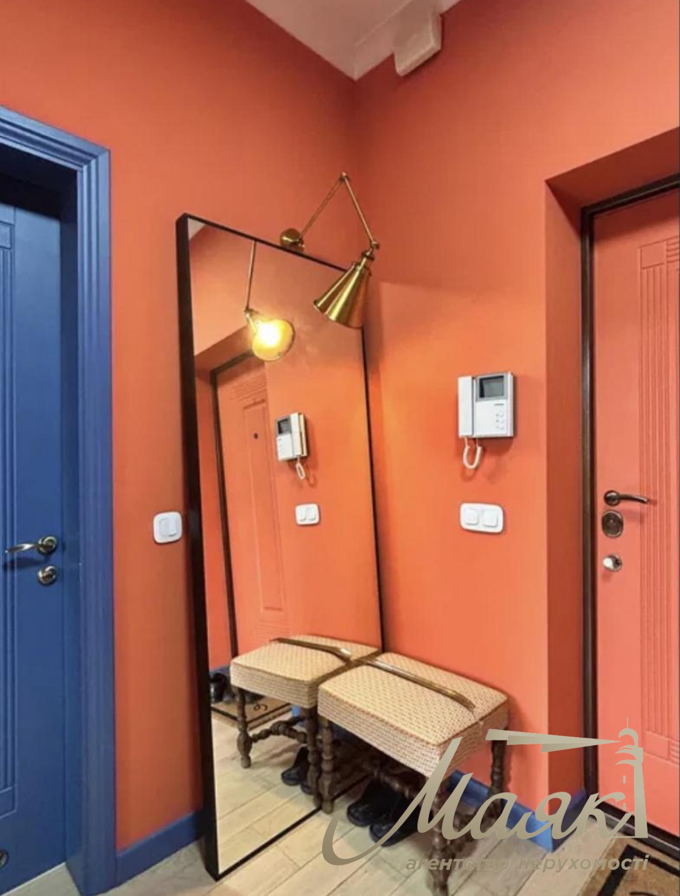 For sale 1k apartment 52m2 in LCD Novopecherskie Lipki, Dragomirova/Verkhoglyada 3, Pecherskiy district.