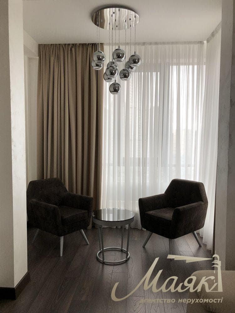 Продаж 3-кімнатної квартири, 103 м², ЖК «Рівер Стоун», вул. Трускавецька, 2-А