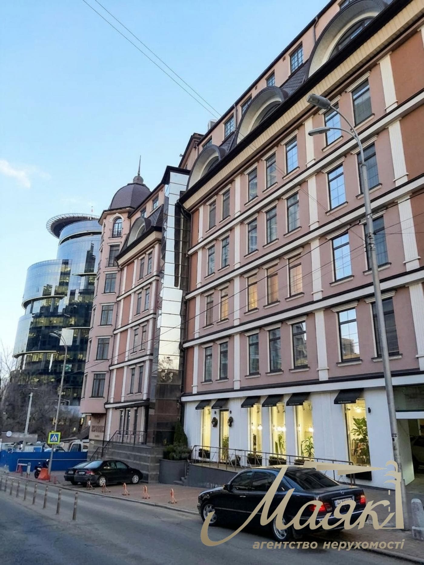 Продажа 2-комнатной квартиры с ремонтом, 88 м², в клубном доме Botanic House (Ботаник Хаус), Печерск, Болсуновская, 23